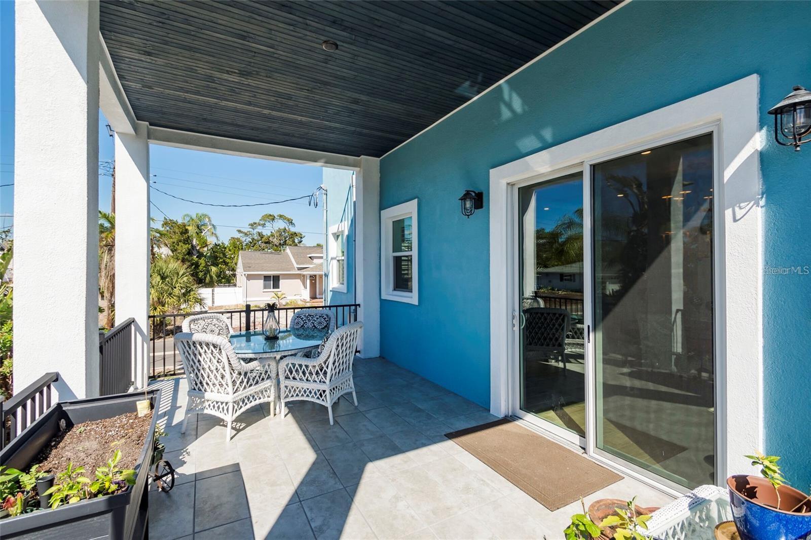 654 JUNGLE QUEEN WAY, LONGBOAT KEY, FL, 34228
