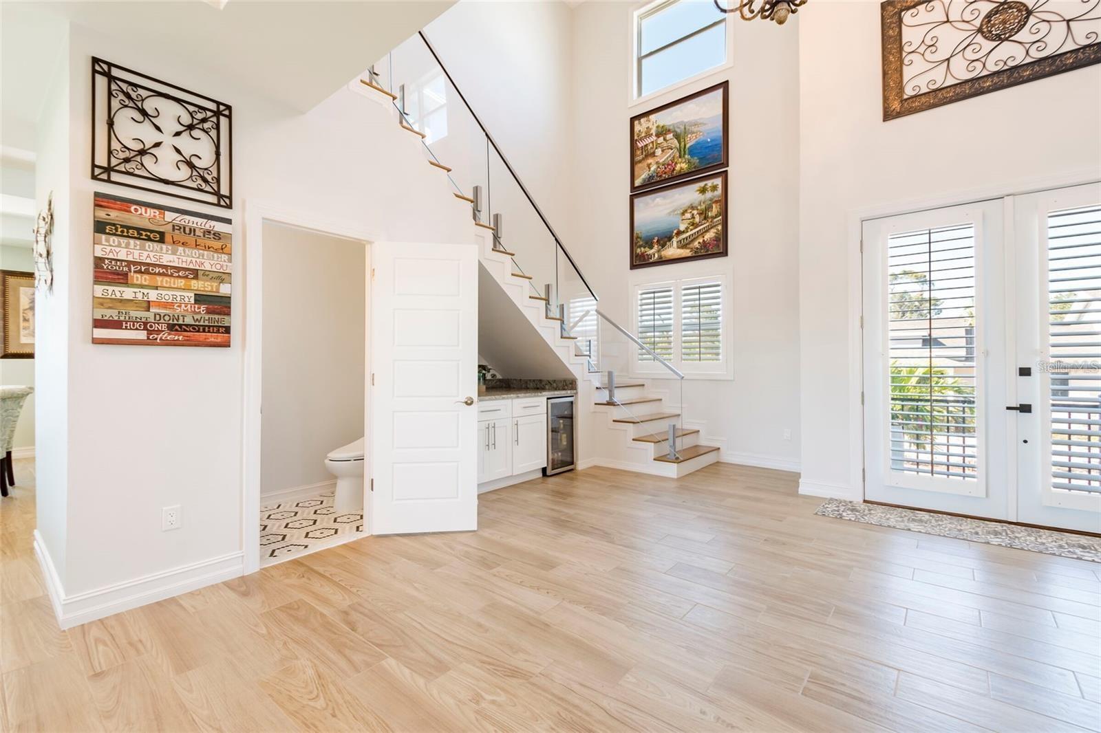 654 JUNGLE QUEEN WAY, LONGBOAT KEY, FL, 34228