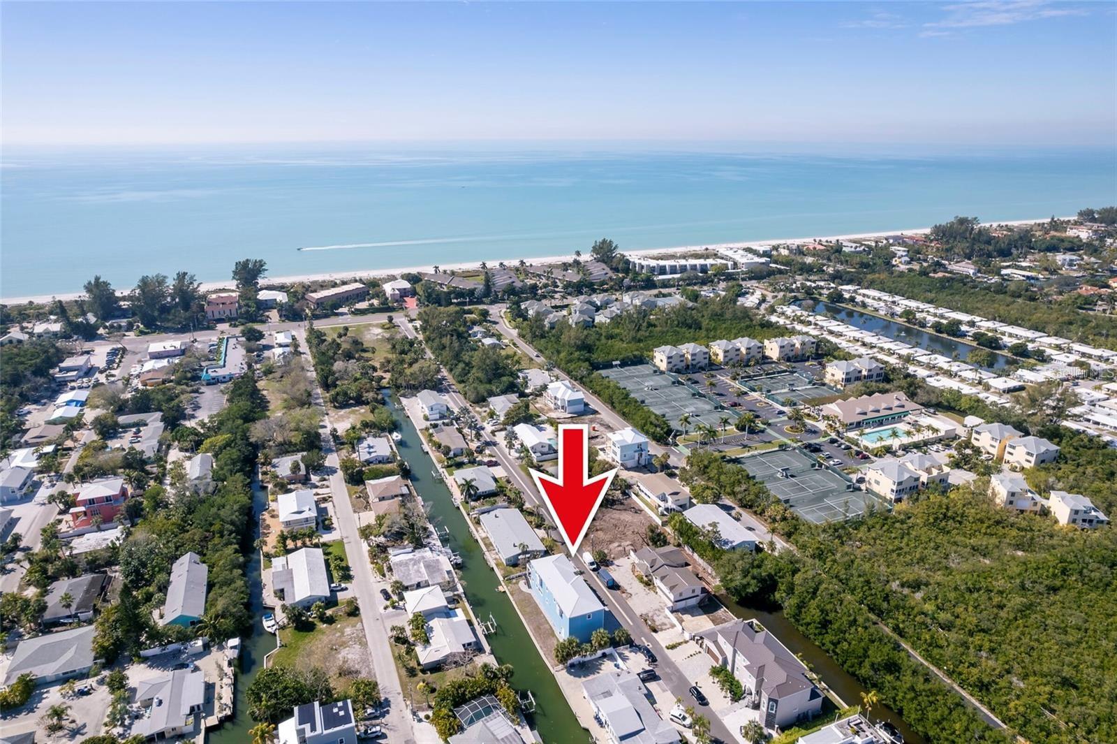 654 JUNGLE QUEEN WAY, LONGBOAT KEY, FL, 34228