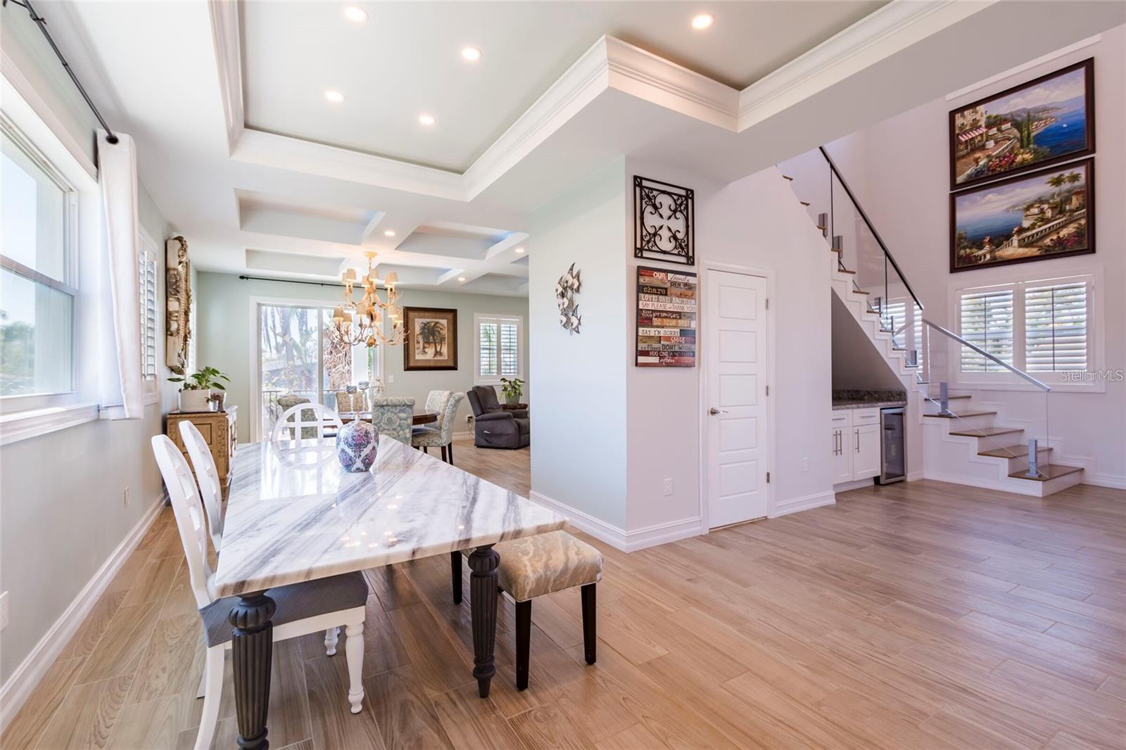654 JUNGLE QUEEN WAY, LONGBOAT KEY, FL, 34228