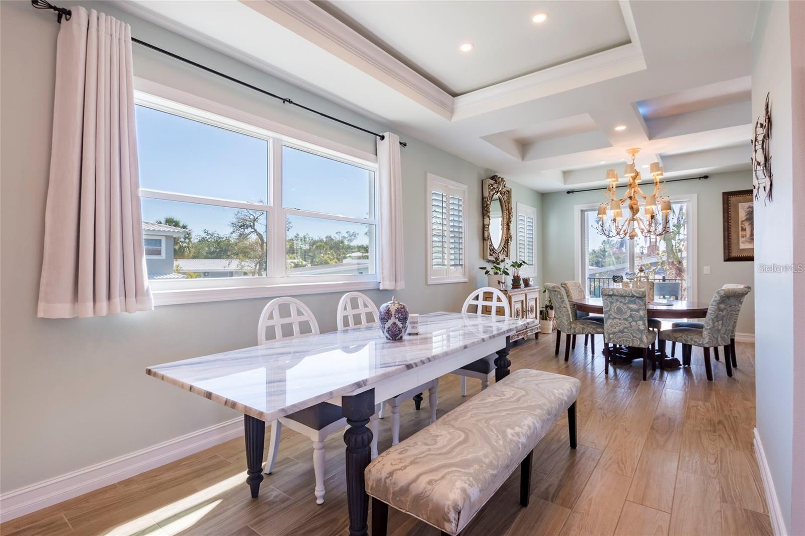 654 JUNGLE QUEEN WAY, LONGBOAT KEY, FL, 34228