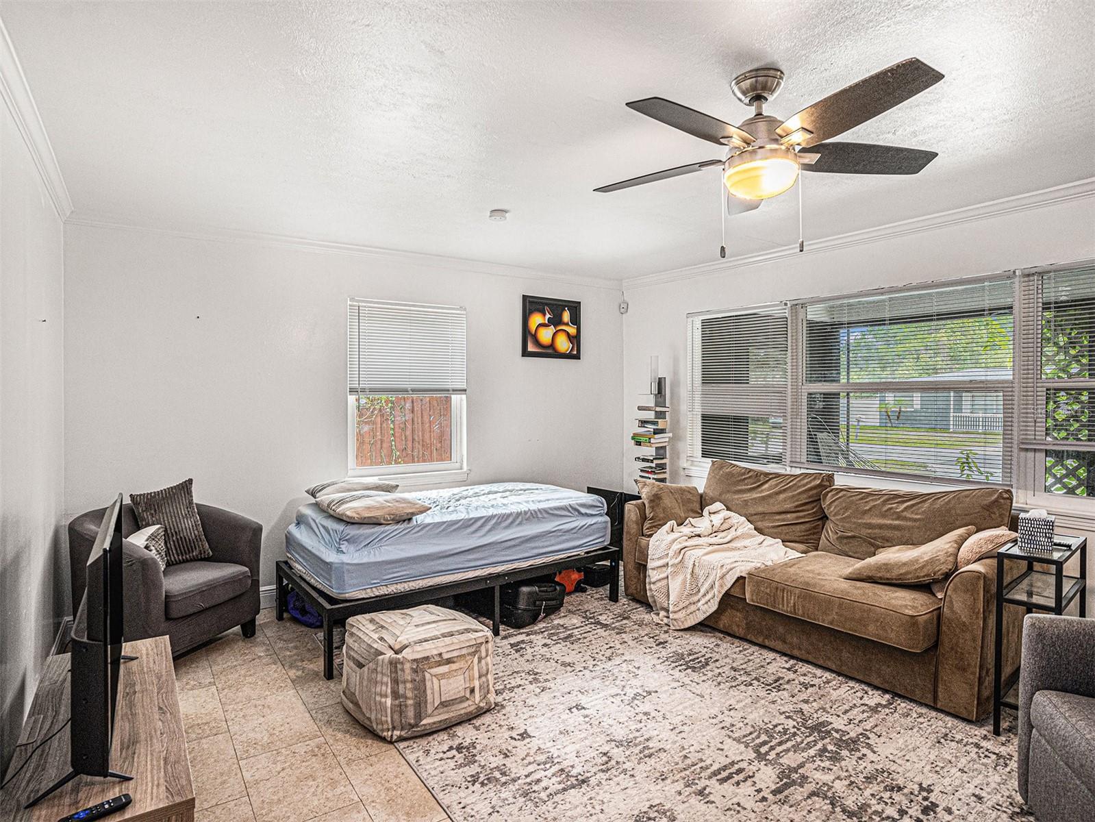 1106 W HIAWATHA ST, TAMPA, FL, 33604