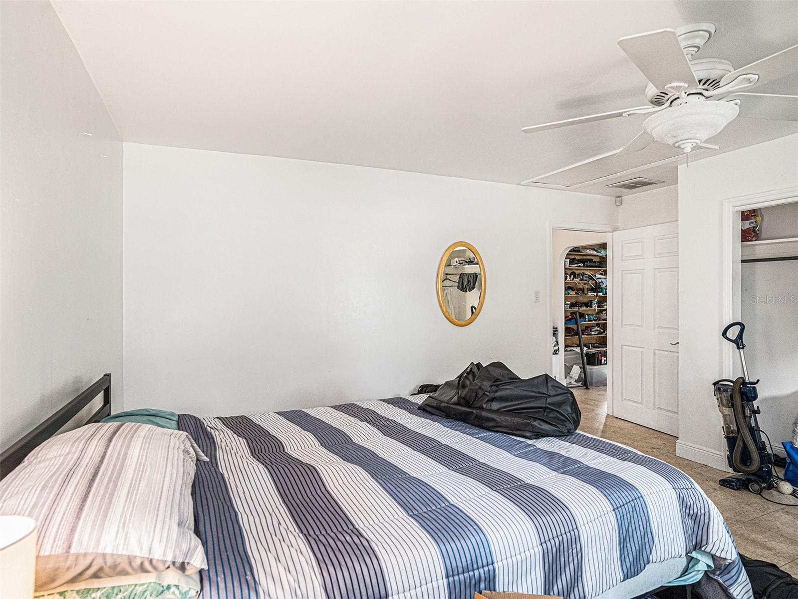1106 W HIAWATHA ST, TAMPA, FL, 33604