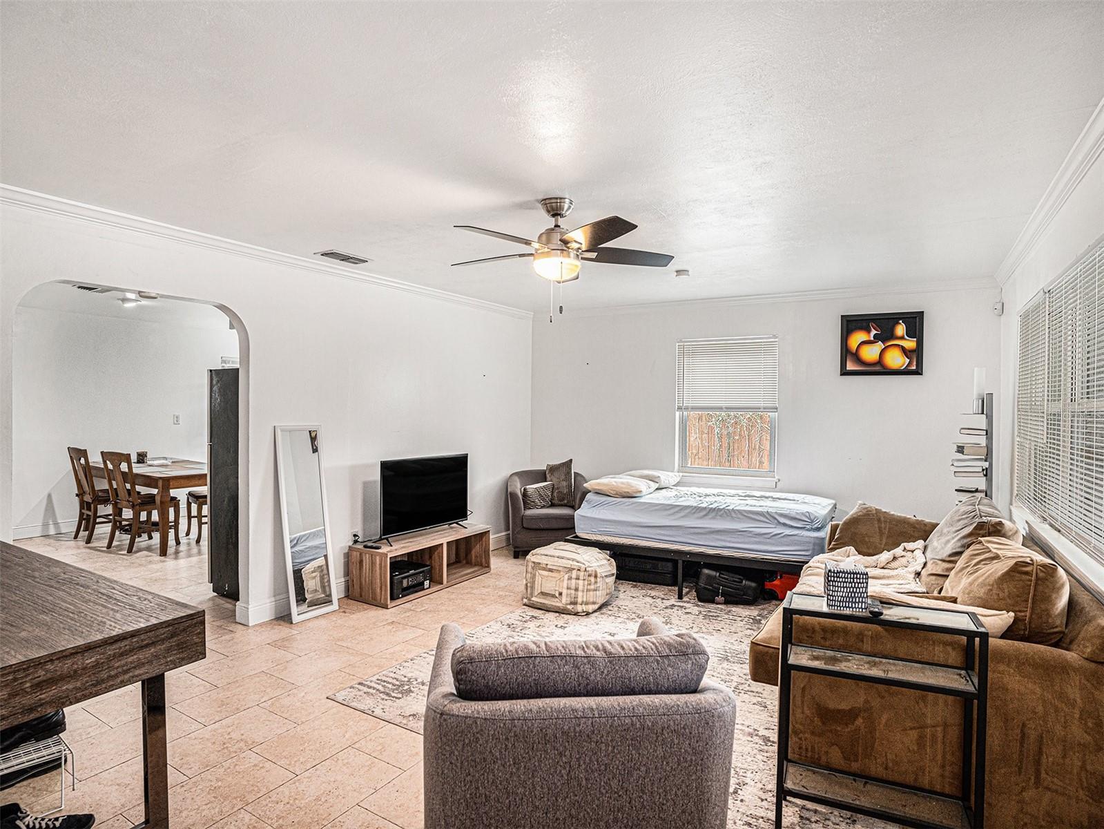 1106 W HIAWATHA ST, TAMPA, FL, 33604