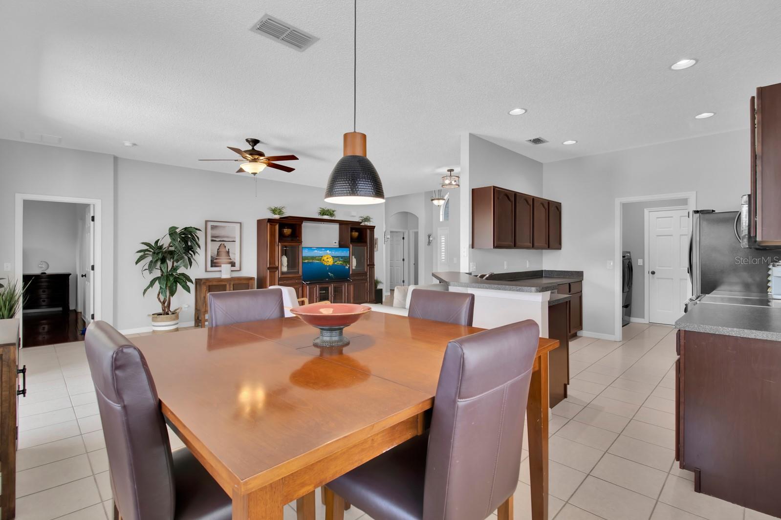 9931 CYPRESS KNEE CIR, ORLANDO, FL, 32825