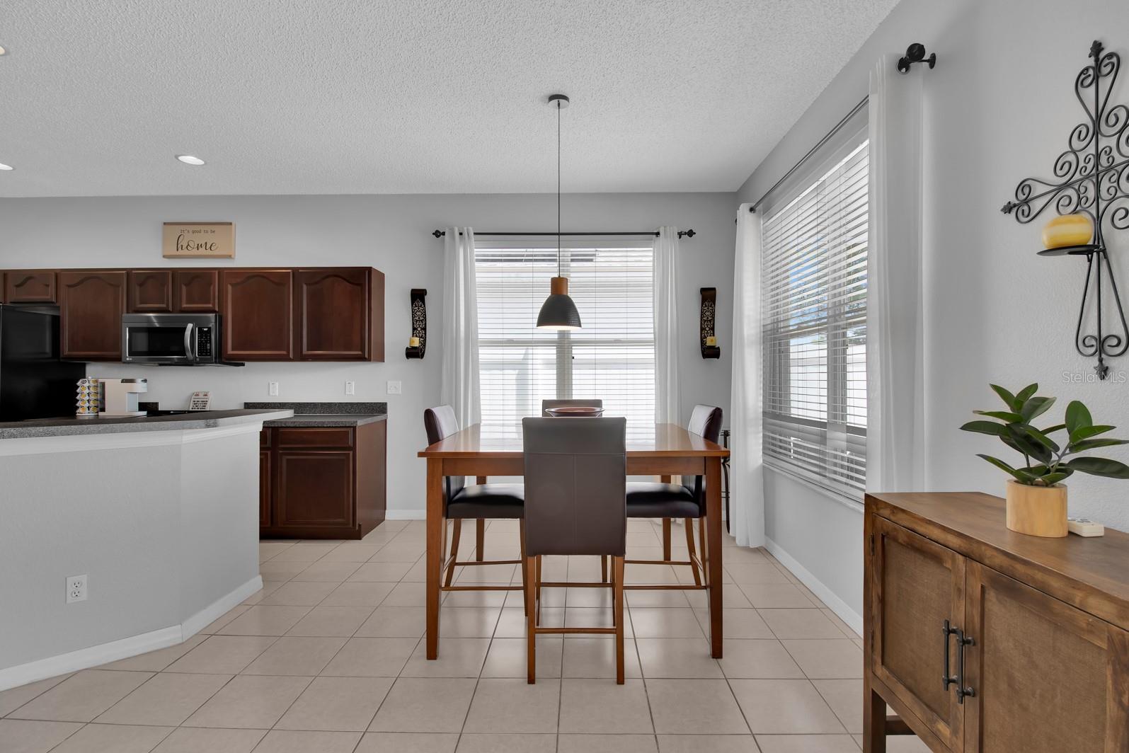 9931 CYPRESS KNEE CIR, ORLANDO, FL, 32825