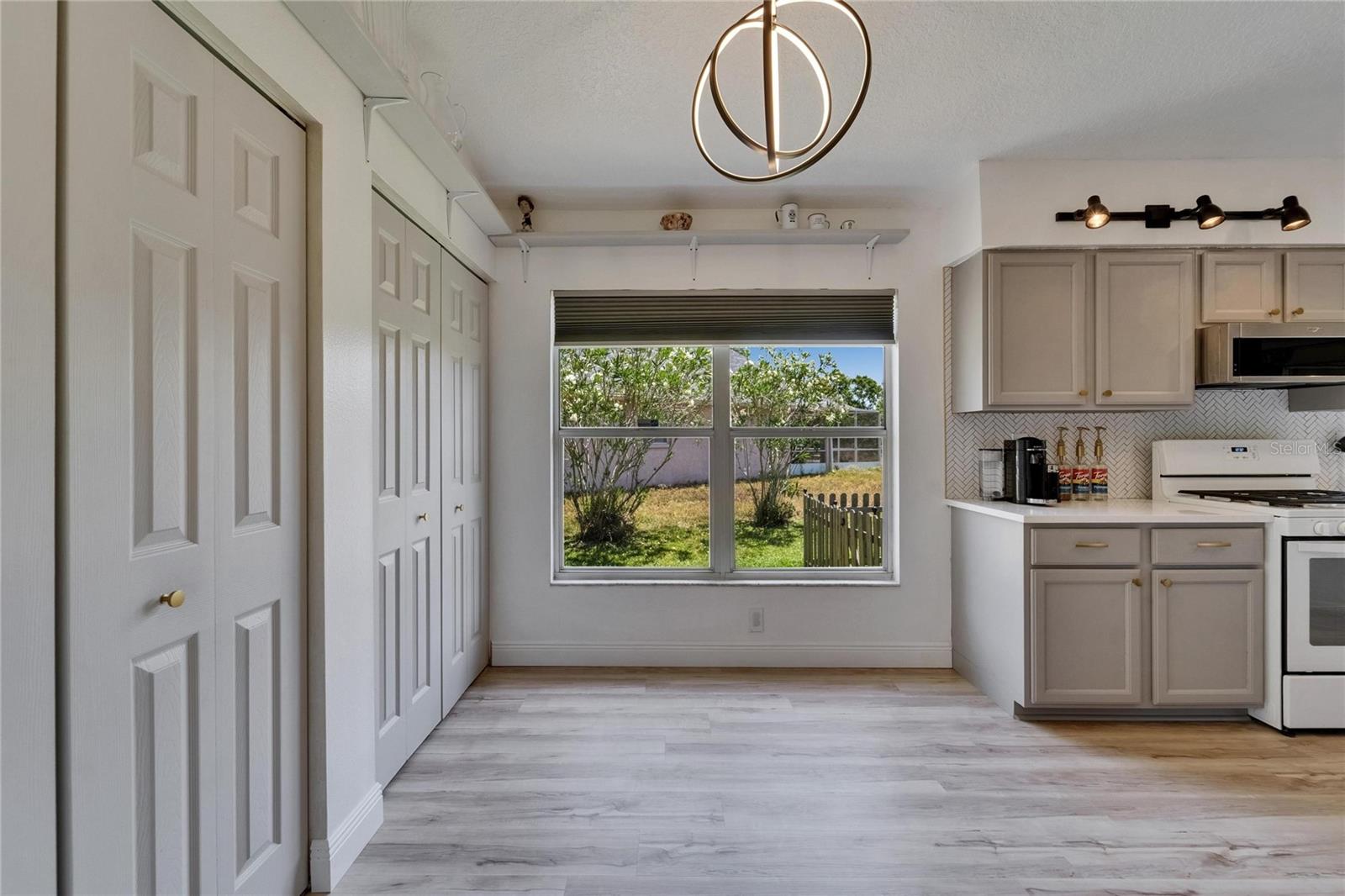 1652 WAKEFIELD DR, BRANDON, FL, 33511