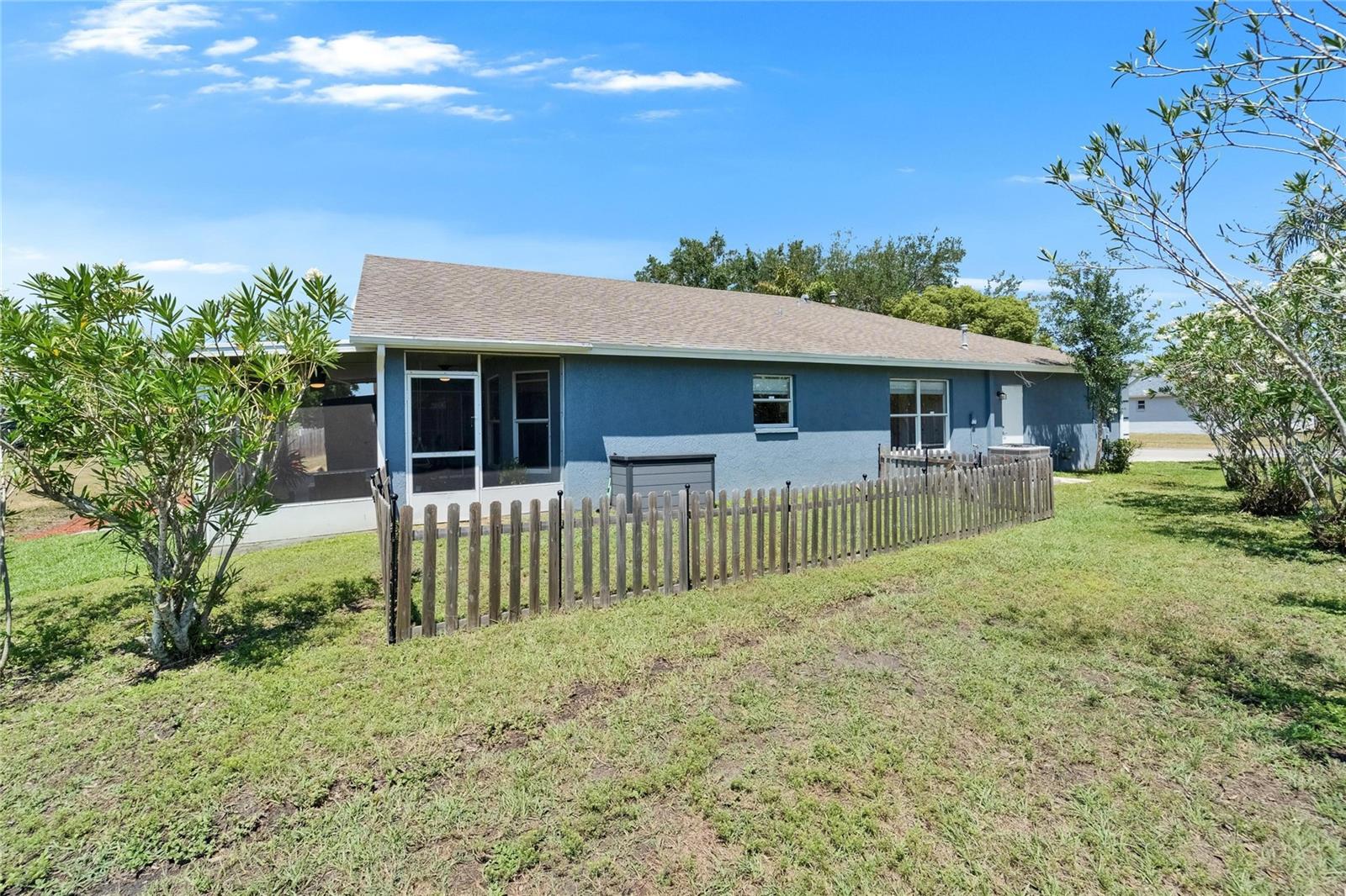 1652 WAKEFIELD DR, BRANDON, FL, 33511