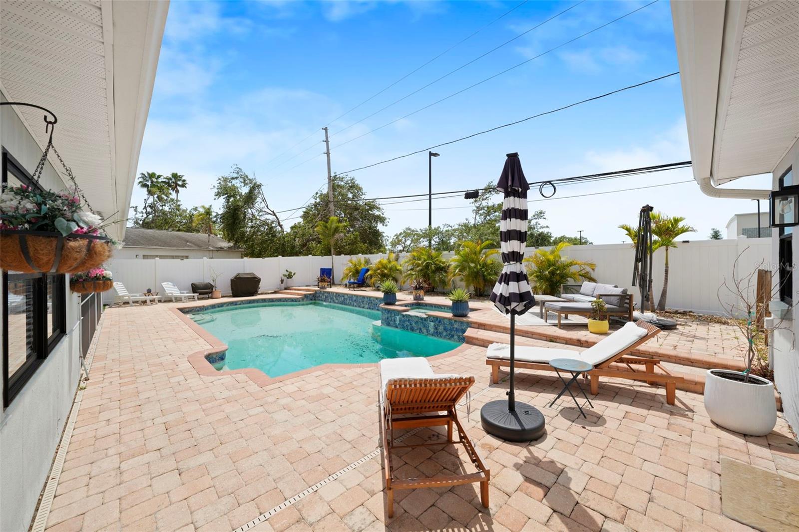 2250 64TH ST N, ST PETERSBURG, FL, 33710