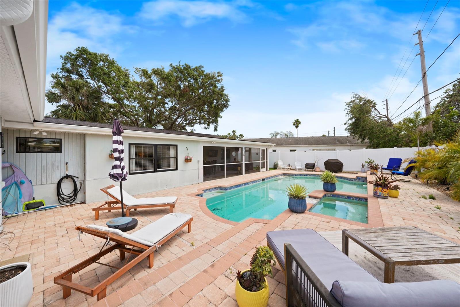 2250 64TH ST N, ST PETERSBURG, FL, 33710