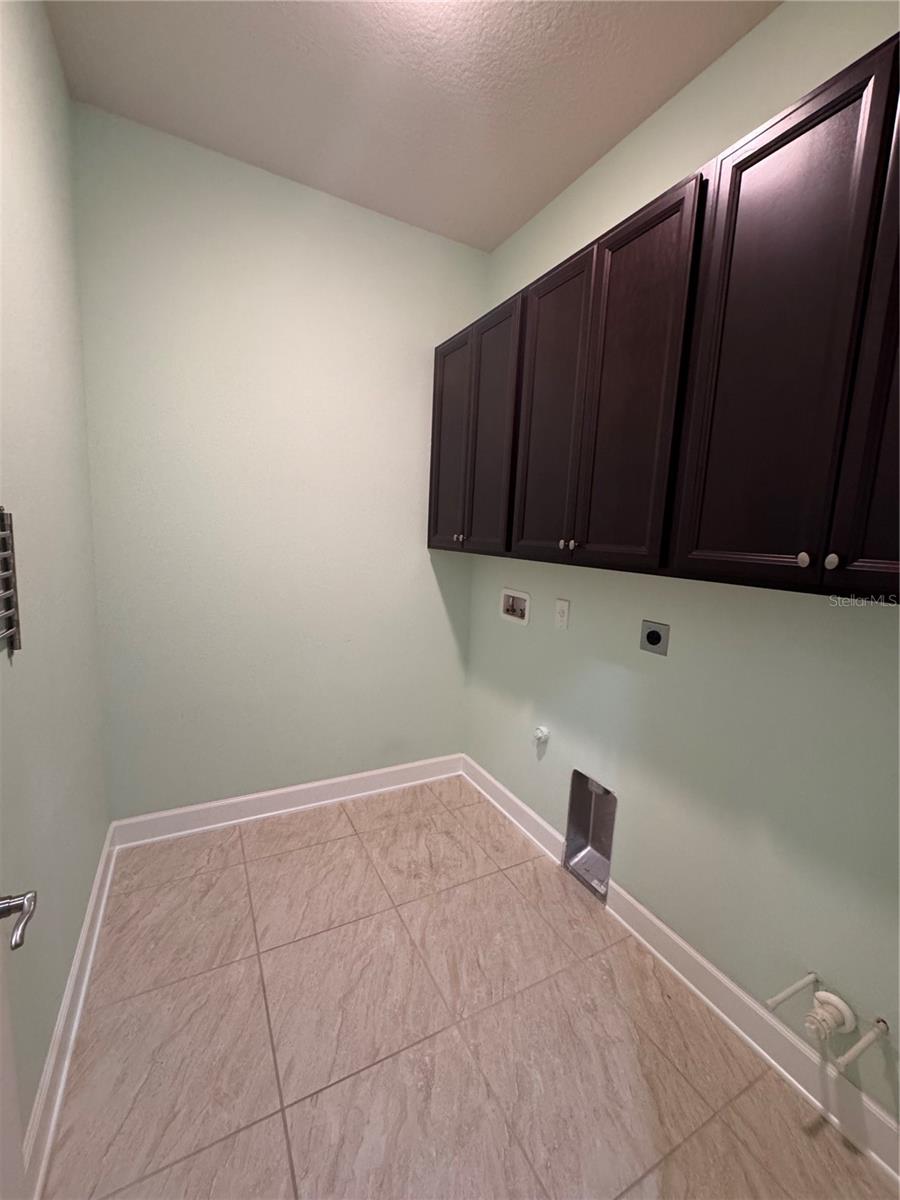 7861 MARSH POINTE DR, TAMPA, FL, 33635