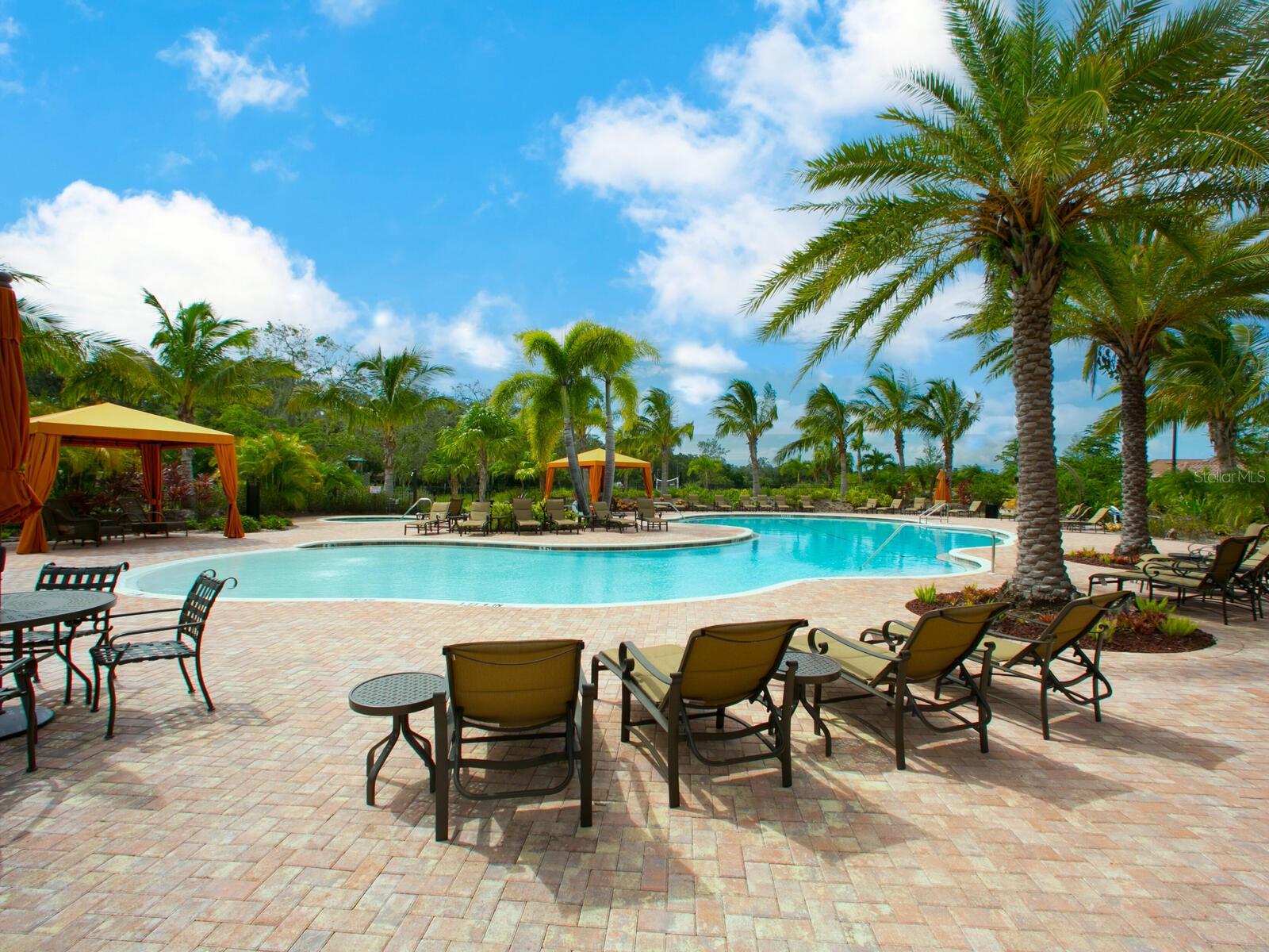 2525 VACCARO DR, SARASOTA, FL, 34231