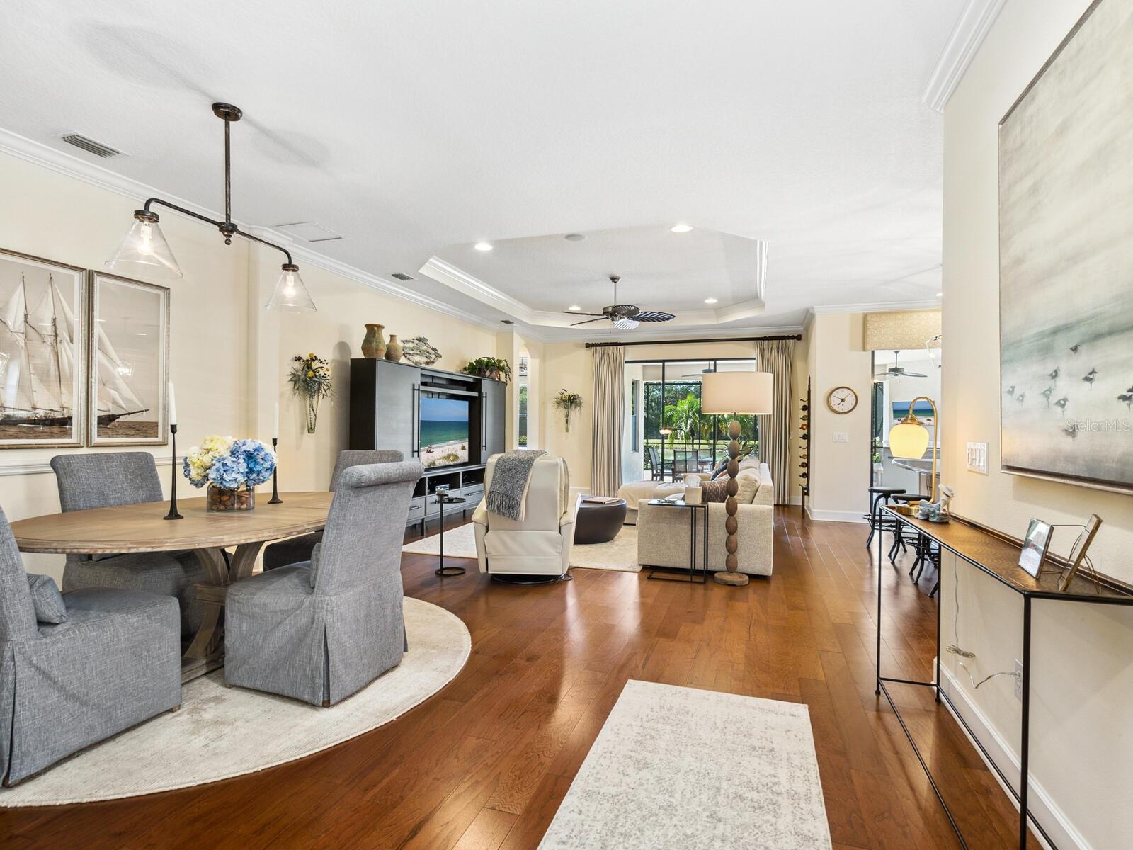 2525 VACCARO DR, SARASOTA, FL, 34231