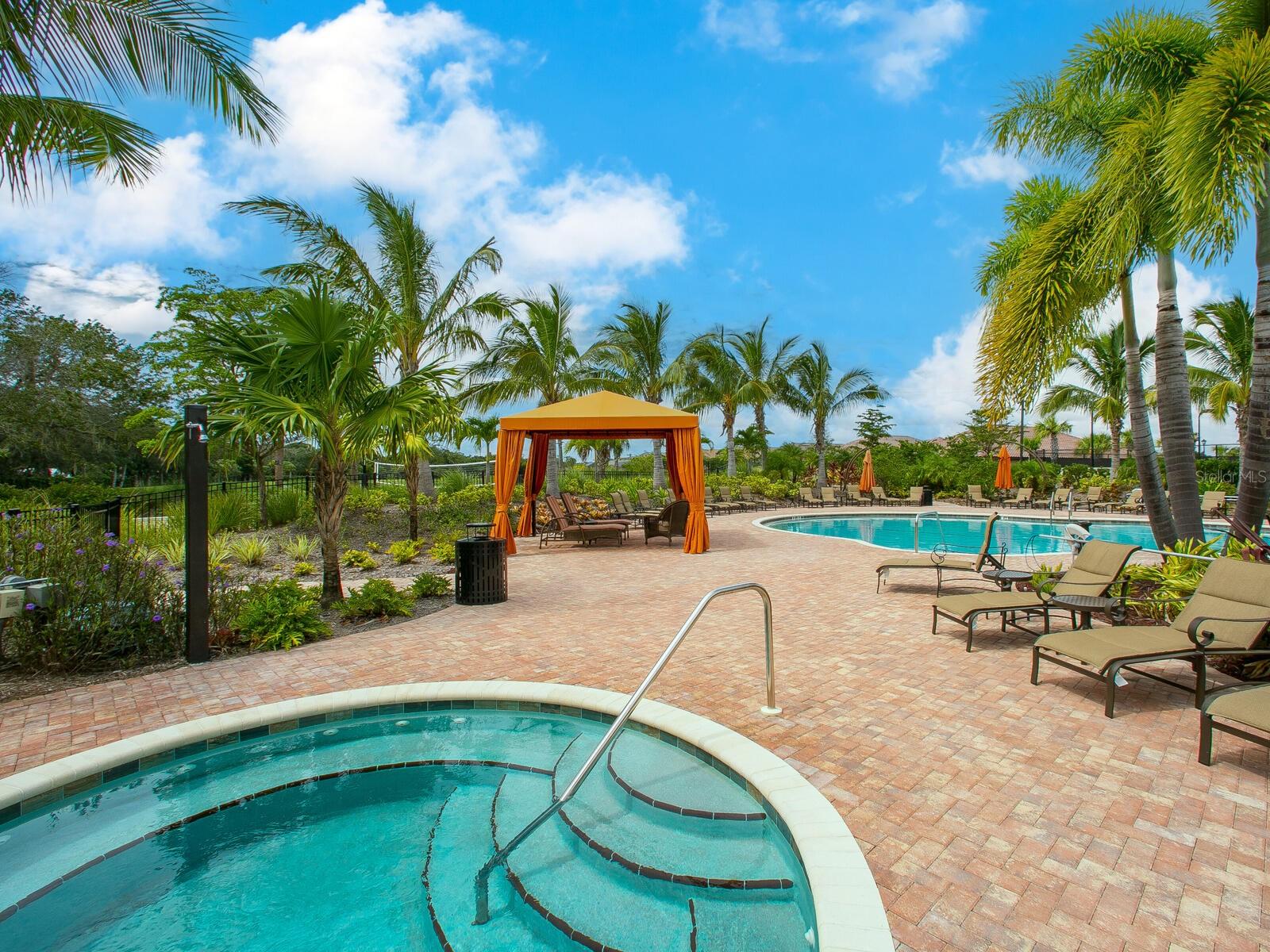 2525 VACCARO DR, SARASOTA, FL, 34231