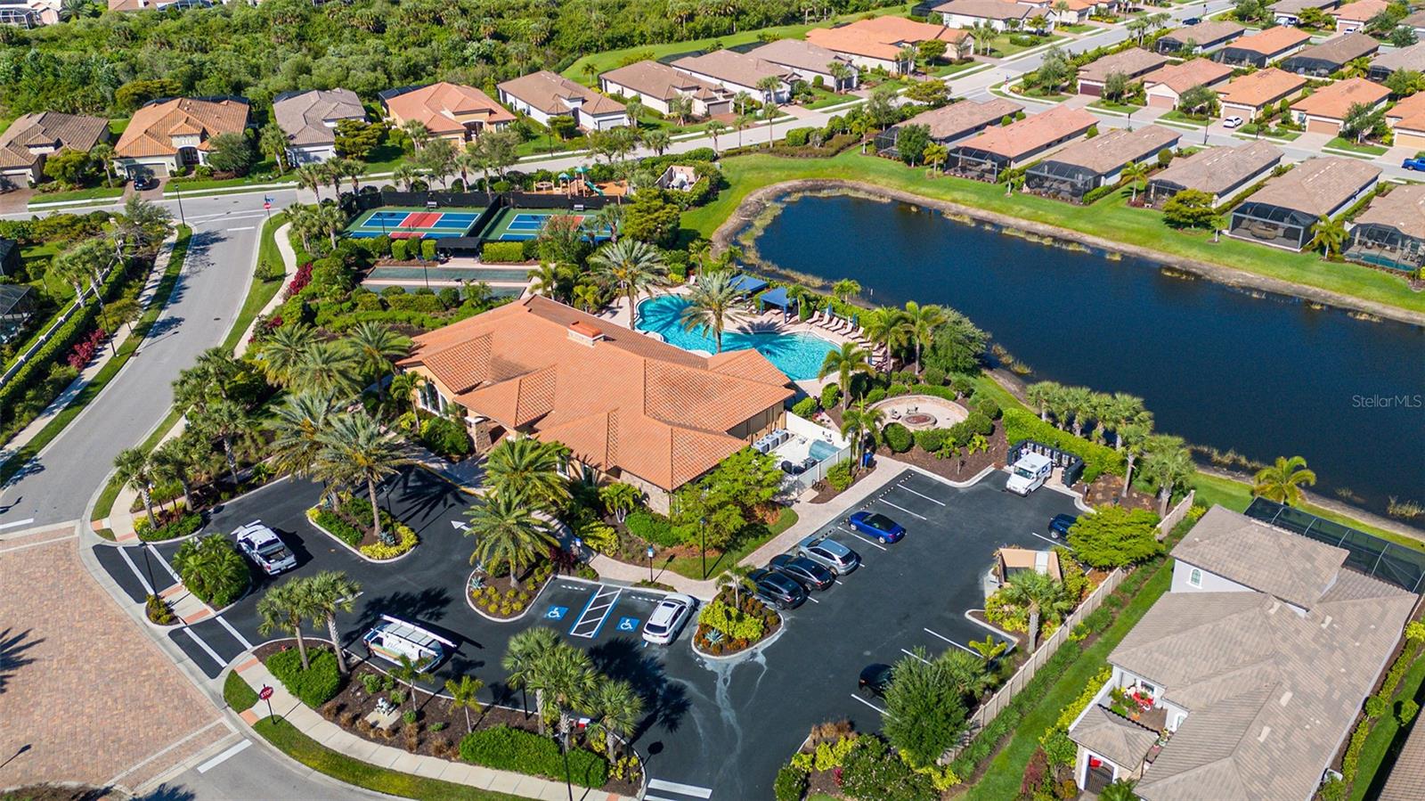 8713 MANGILLI RD, SARASOTA, FL, 34238