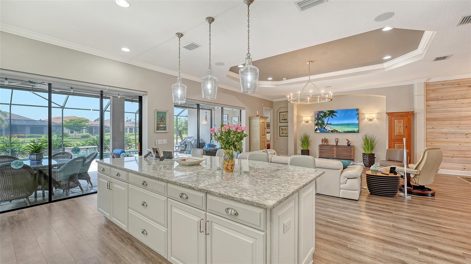 8713 MANGILLI RD, SARASOTA, FL, 34238