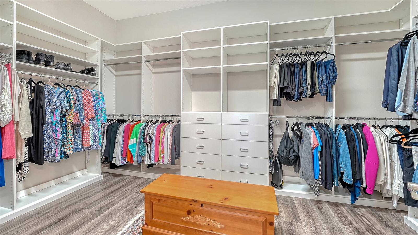 8713 MANGILLI RD, SARASOTA, FL, 34238