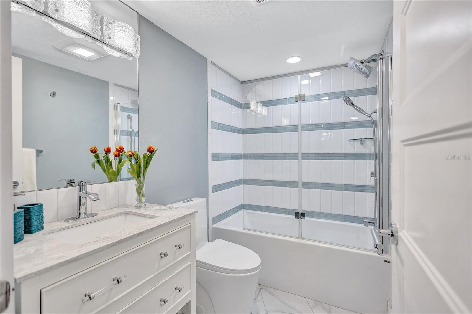 1155 LAKE HOUSE CIR #C119, SARASOTA, FL, 34242