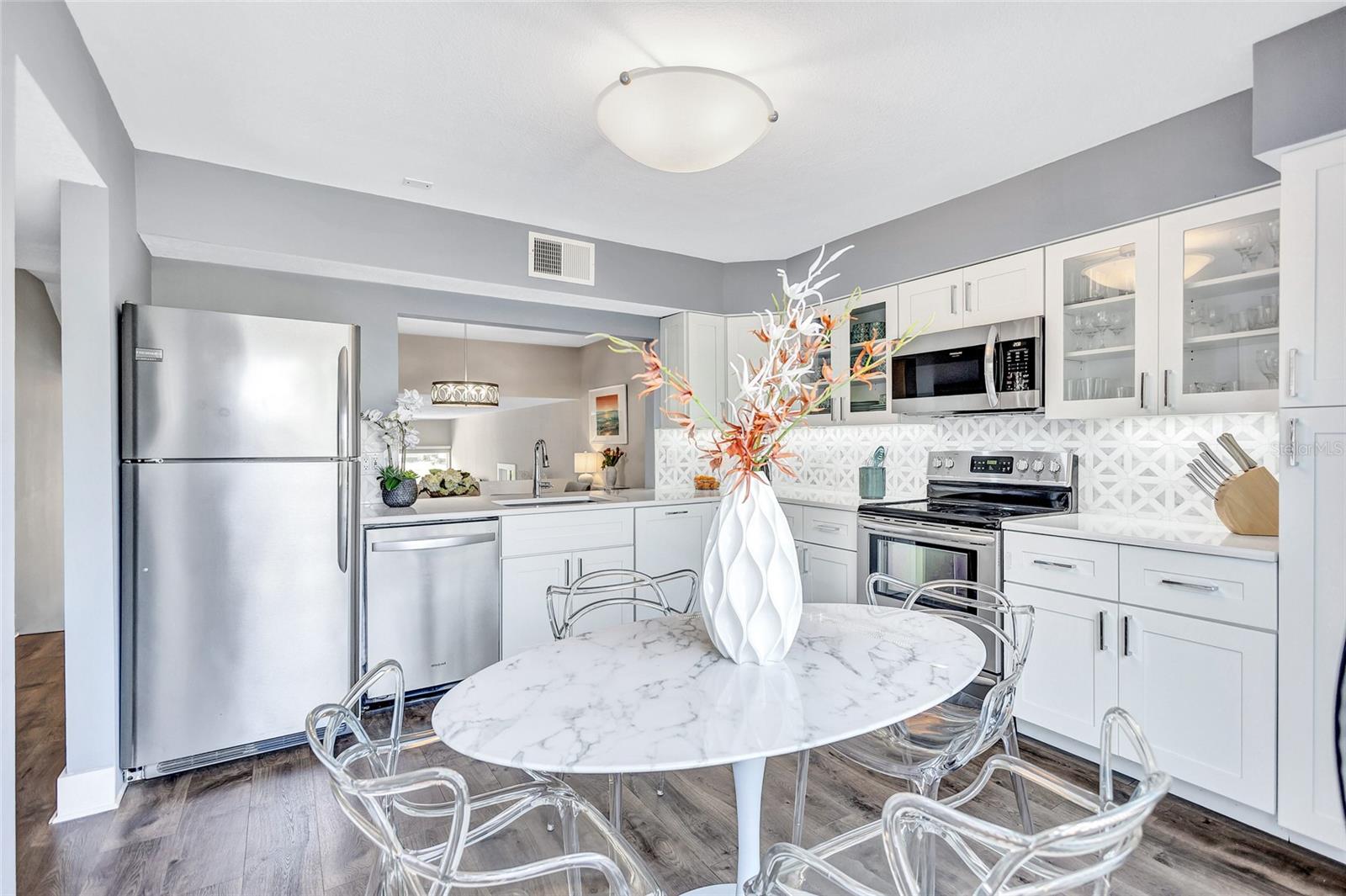 1155 LAKE HOUSE CIR #C119, SARASOTA, FL, 34242