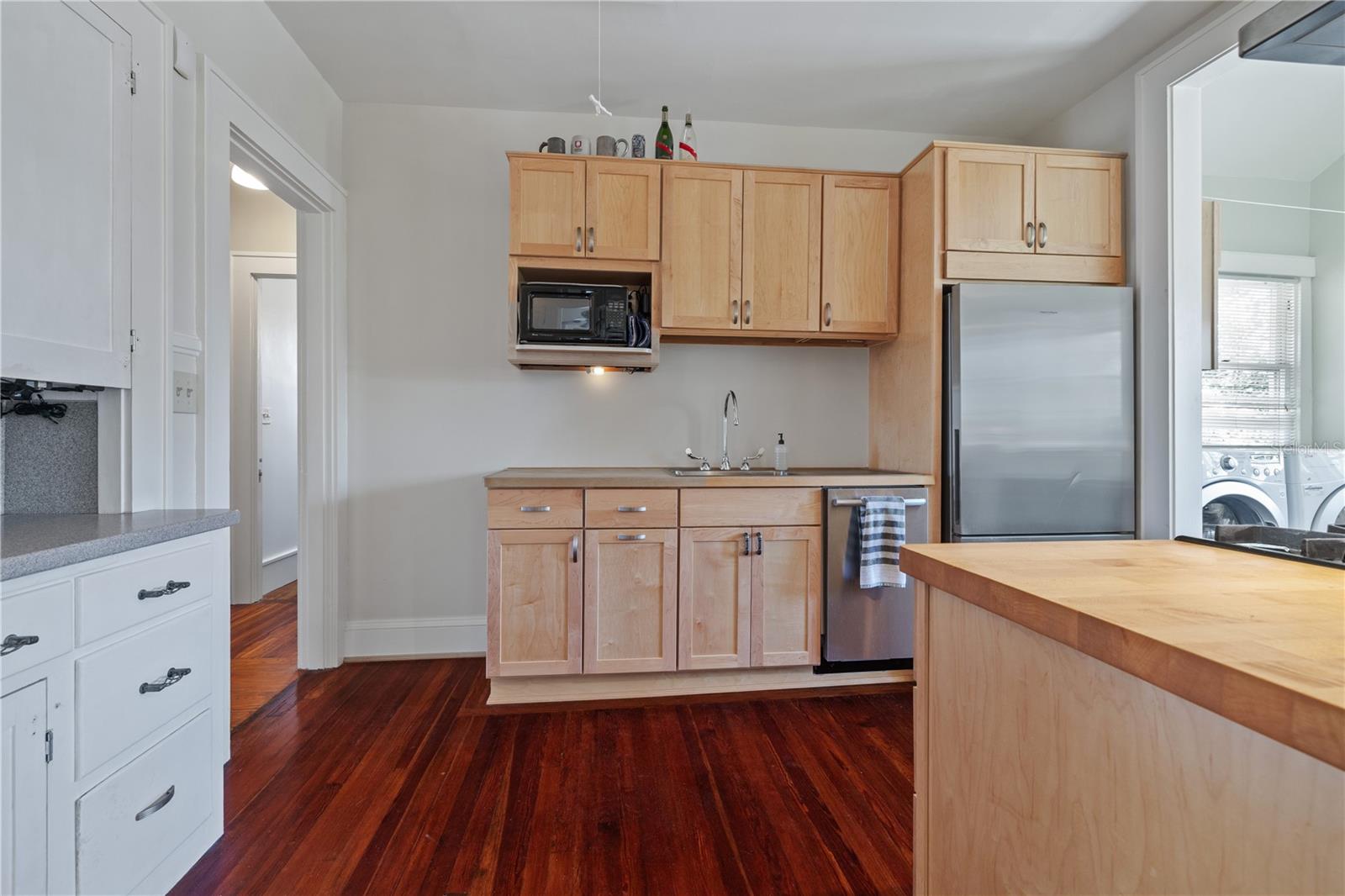 2435 4TH AVE N, ST PETERSBURG, FL, 33713