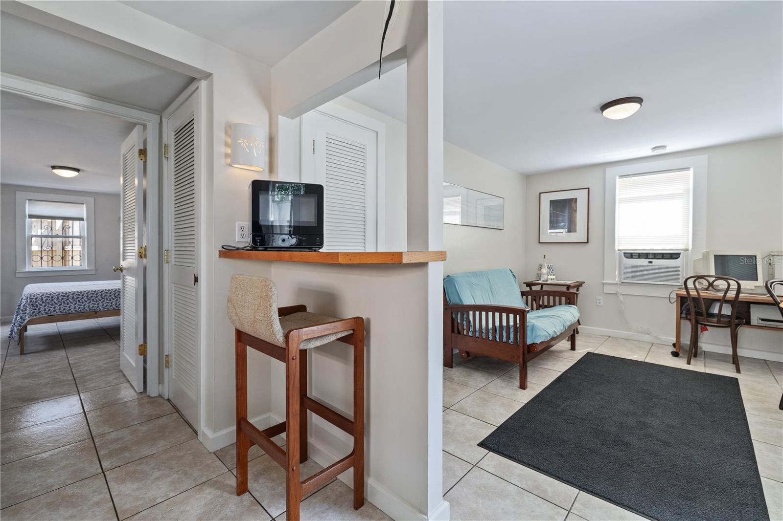 2435 4TH AVE N, ST PETERSBURG, FL, 33713