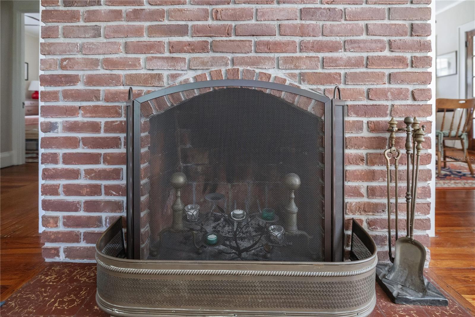 2435 4TH AVE N, ST PETERSBURG, FL, 33713