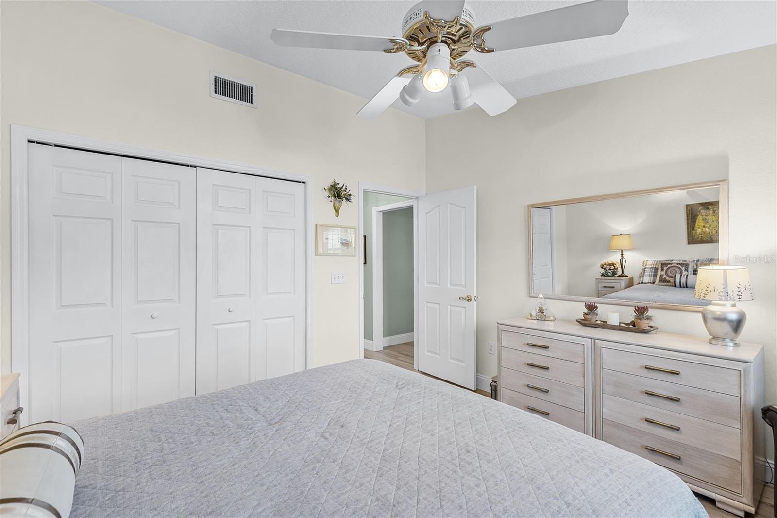 1350 MOSSWOOD DR, LEESBURG, FL, 34748