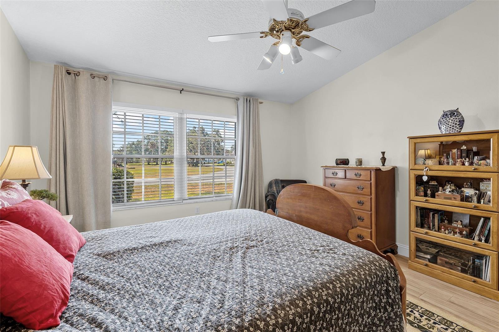 1350 MOSSWOOD DR, LEESBURG, FL, 34748