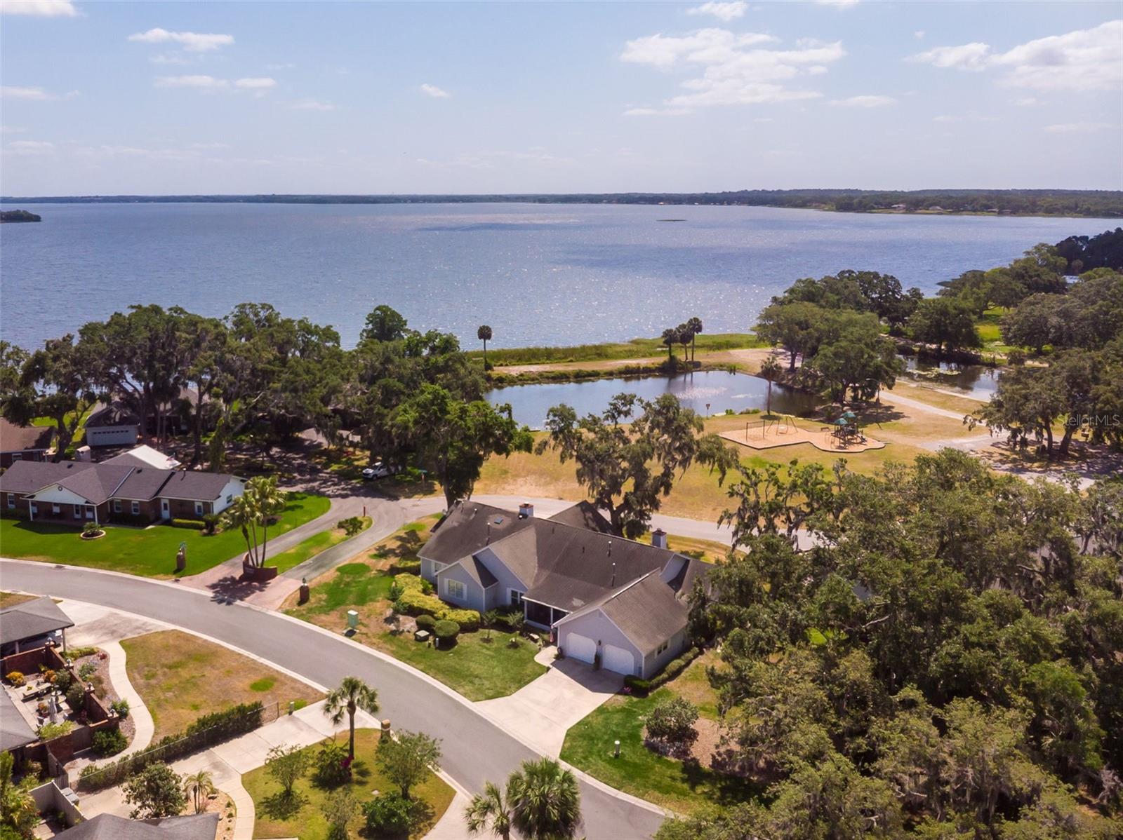 1350 MOSSWOOD DR, LEESBURG, FL, 34748