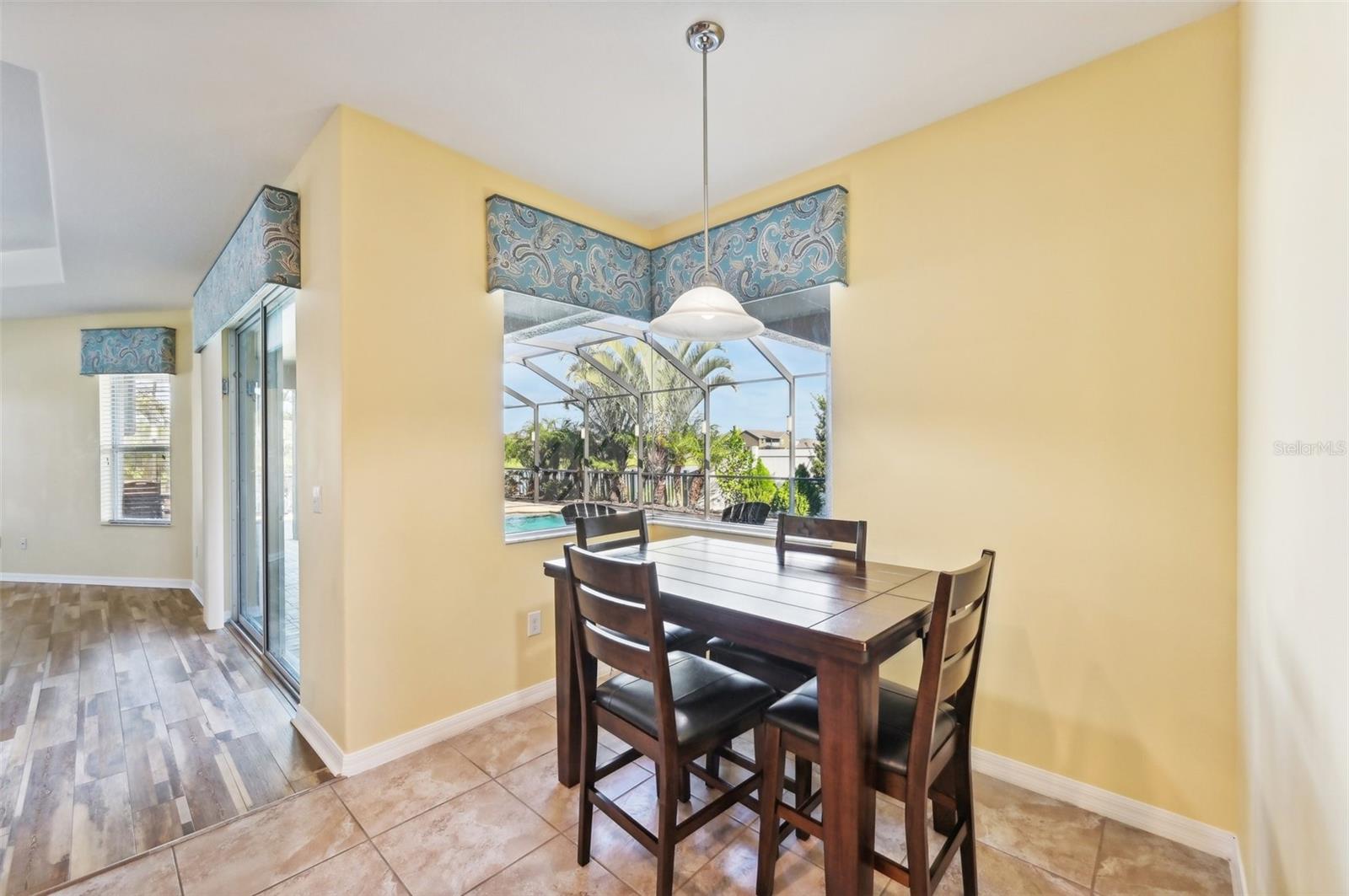 2417 CUMBERLAND CLIFF DR, RUSKIN, FL, 33570