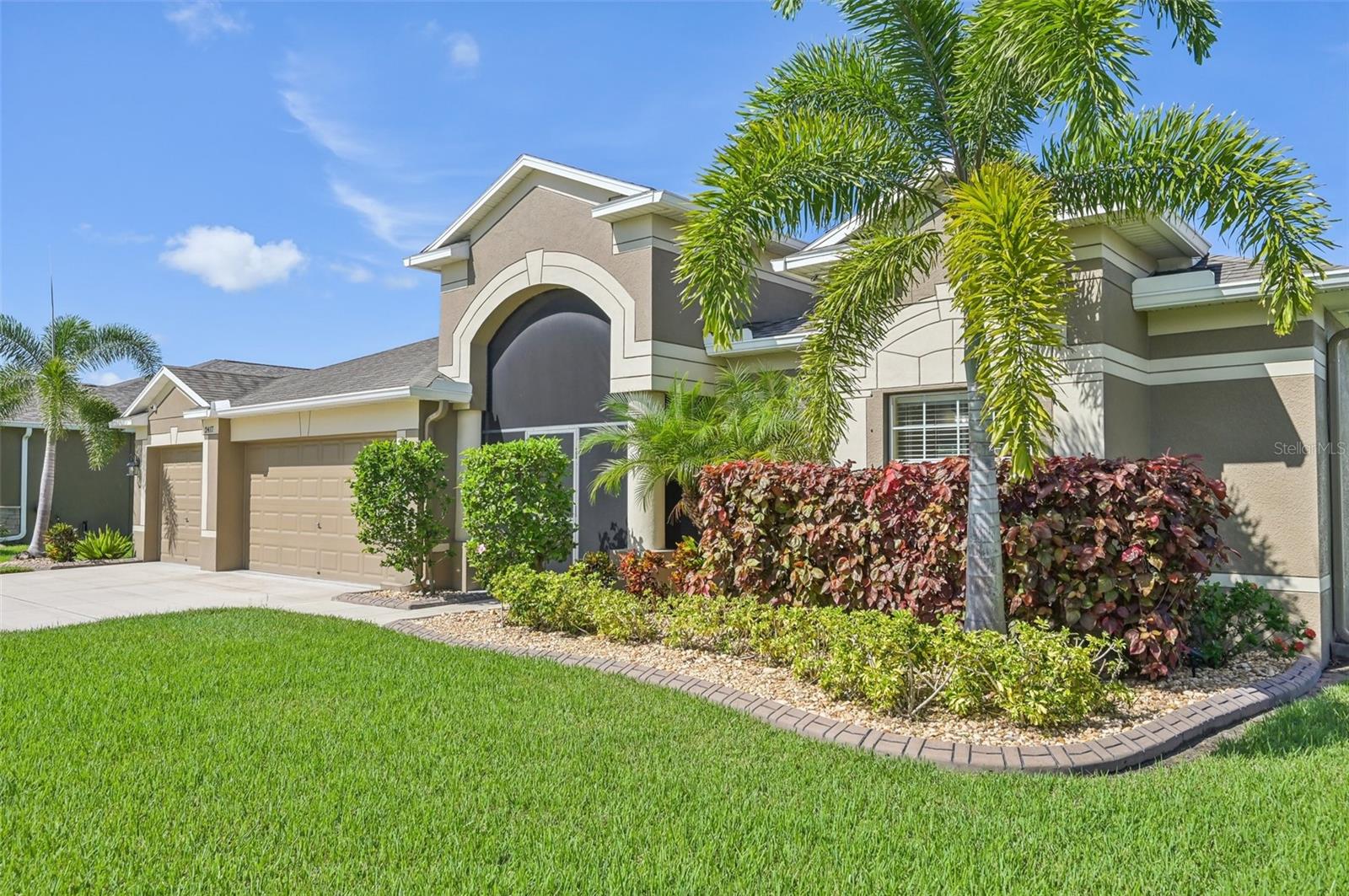 2417 CUMBERLAND CLIFF DR, RUSKIN, FL, 33570