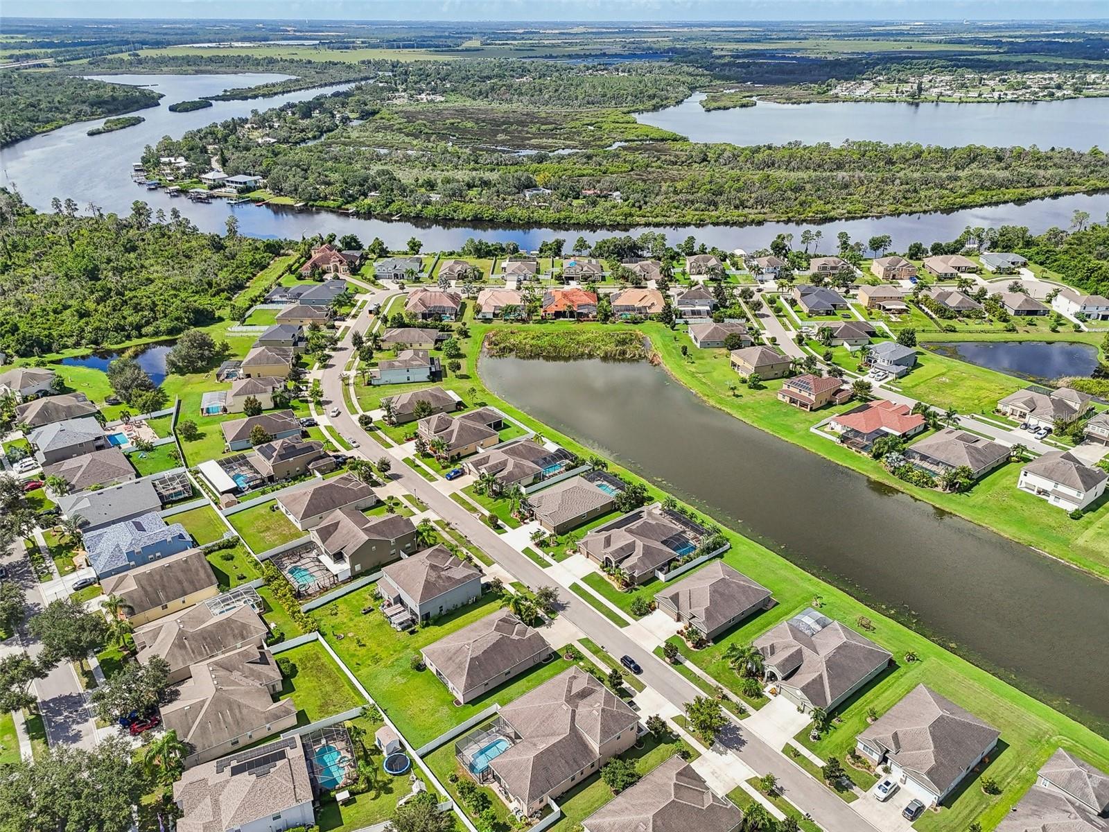 2417 CUMBERLAND CLIFF DR, RUSKIN, FL, 33570