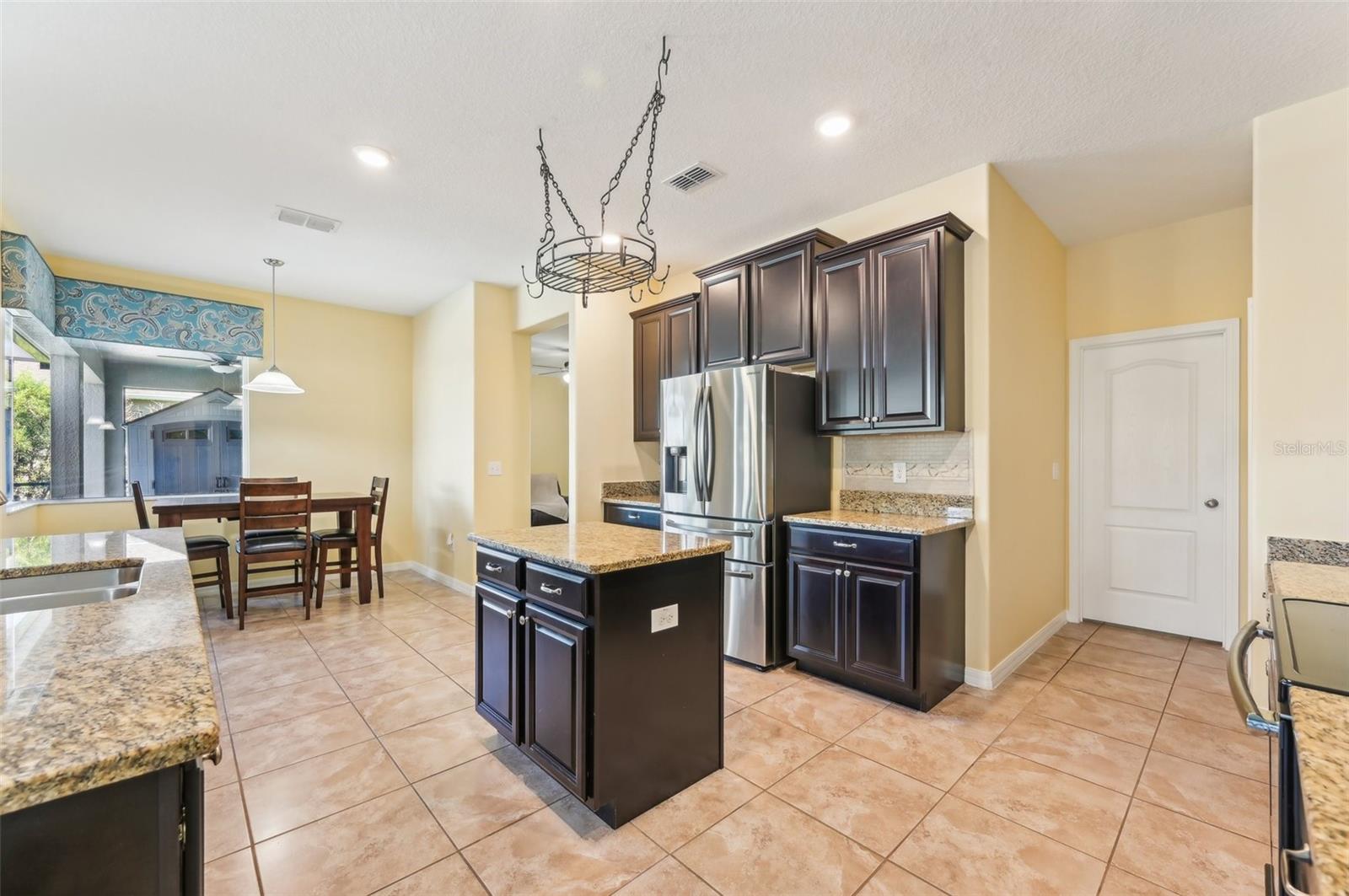 2417 CUMBERLAND CLIFF DR, RUSKIN, FL, 33570