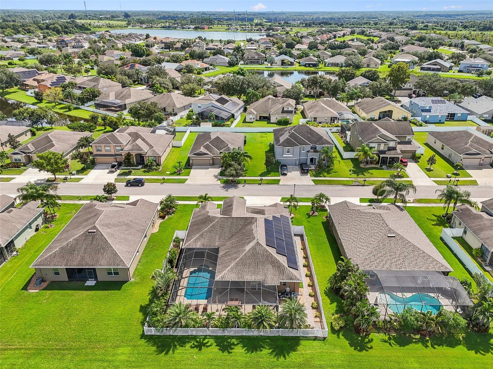 2417 CUMBERLAND CLIFF DR, RUSKIN, FL, 33570