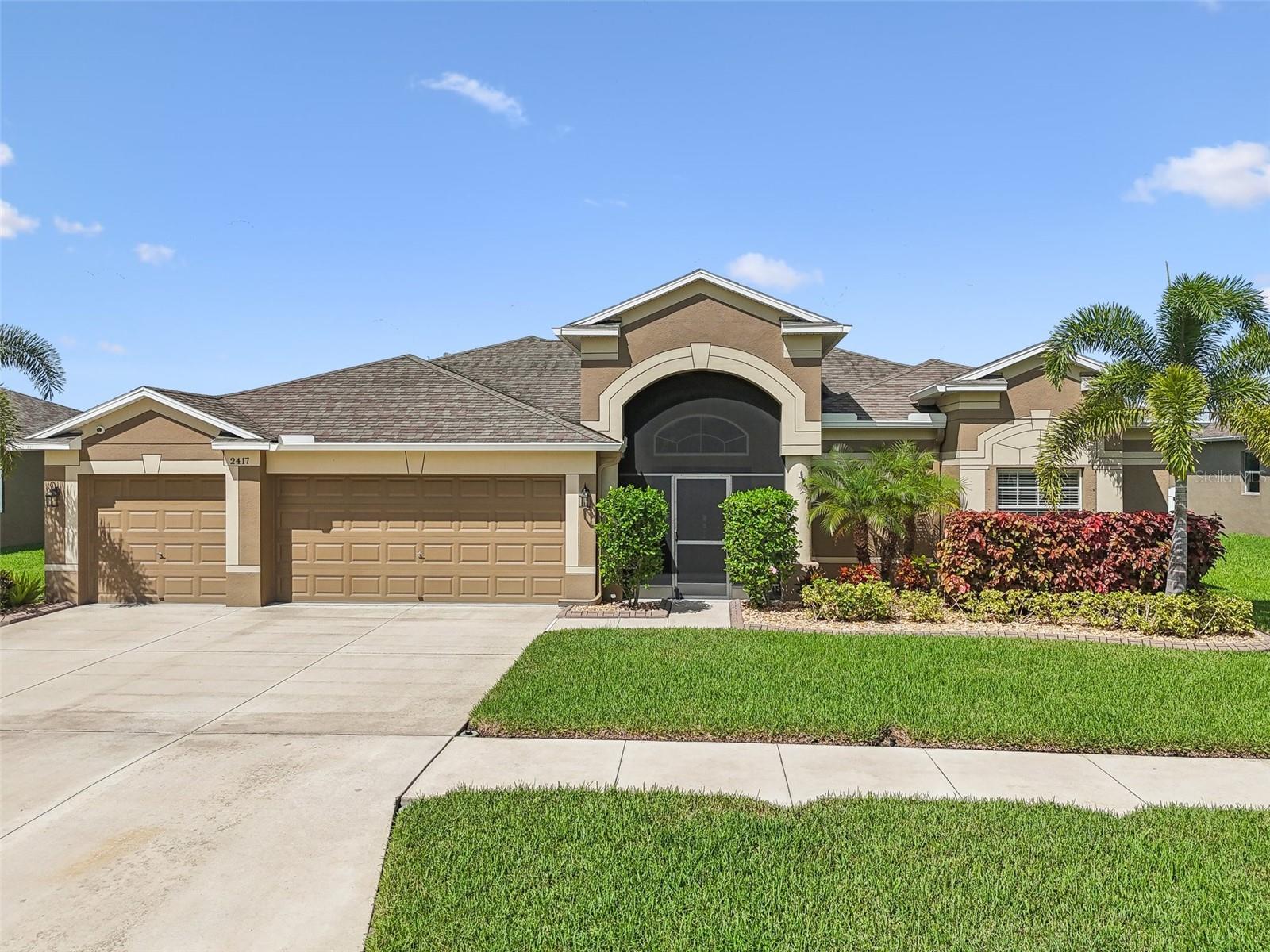 2417 CUMBERLAND CLIFF DR, RUSKIN, FL, 33570