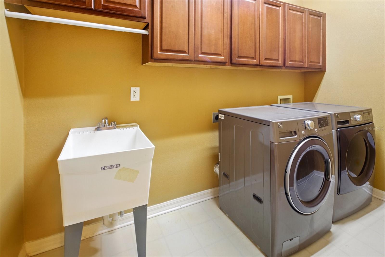 7310 BRIGHTWATER OAKS DR, TAMPA, FL, 33625