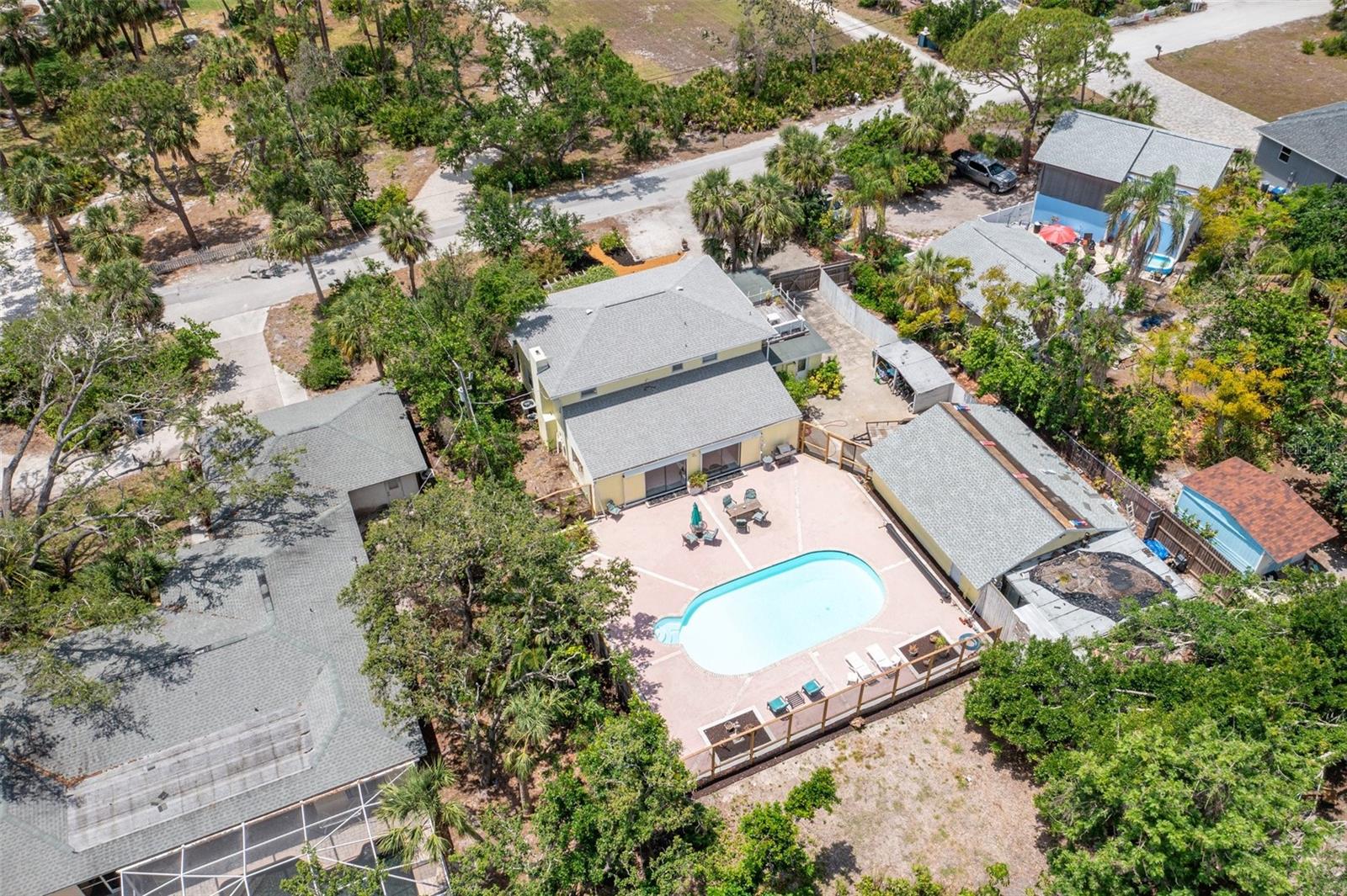 2165 LEMON AVE, ENGLEWOOD, FL, 34223