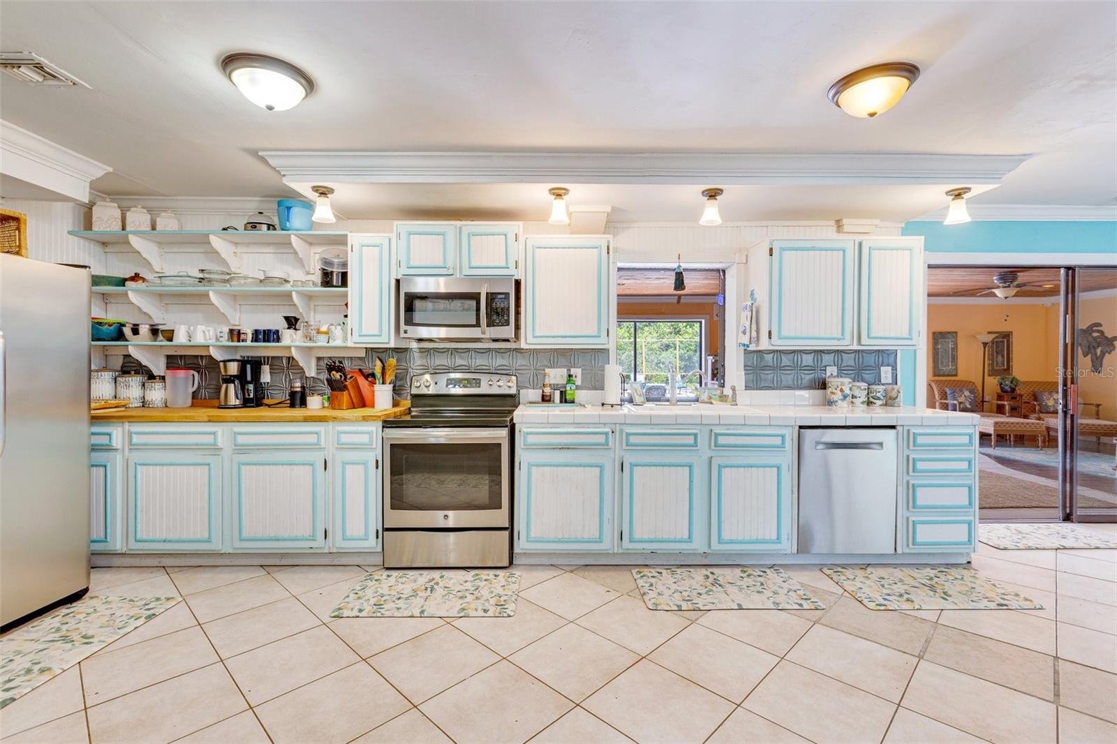 2165 LEMON AVE, ENGLEWOOD, FL, 34223