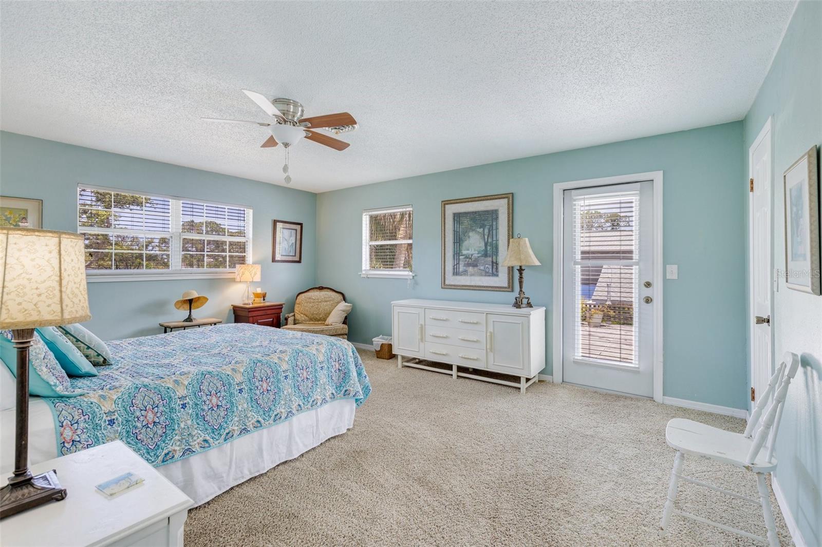 2165 LEMON AVE, ENGLEWOOD, FL, 34223