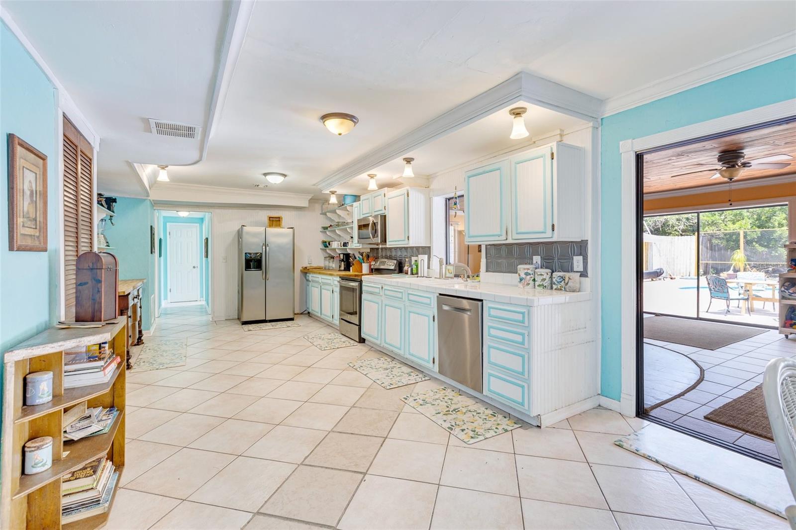 2165 LEMON AVE, ENGLEWOOD, FL, 34223