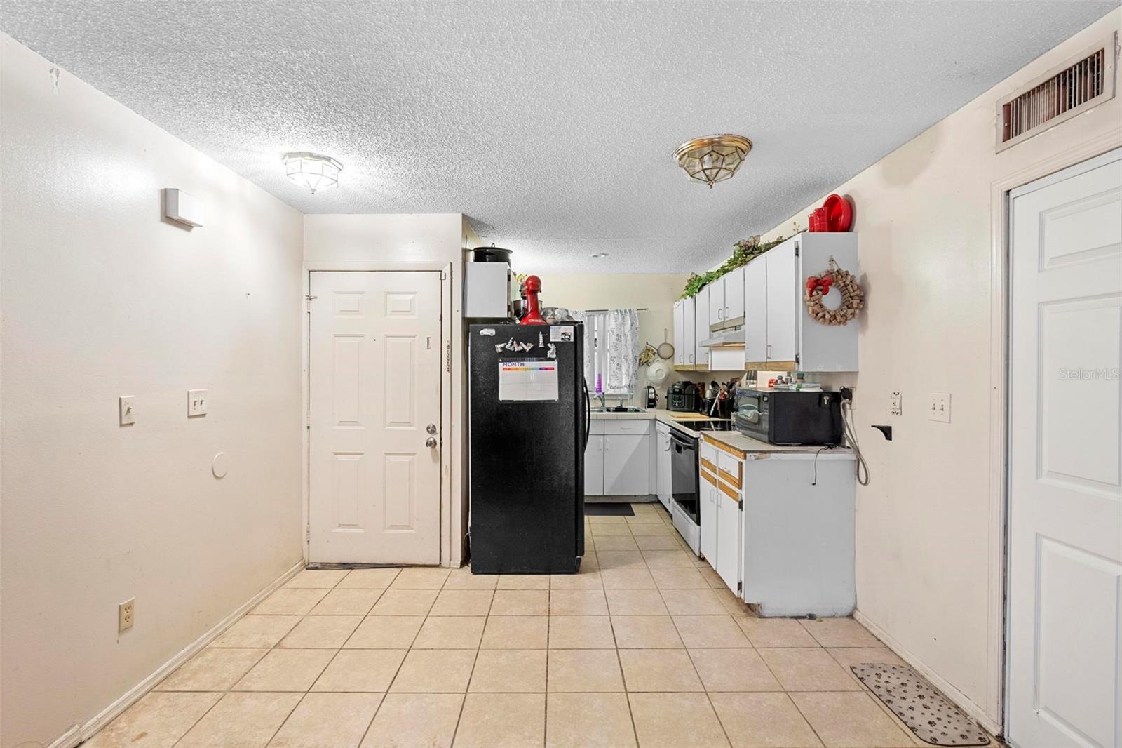 313 DIRKSEN DR #A5, DEBARY, FL, 32713