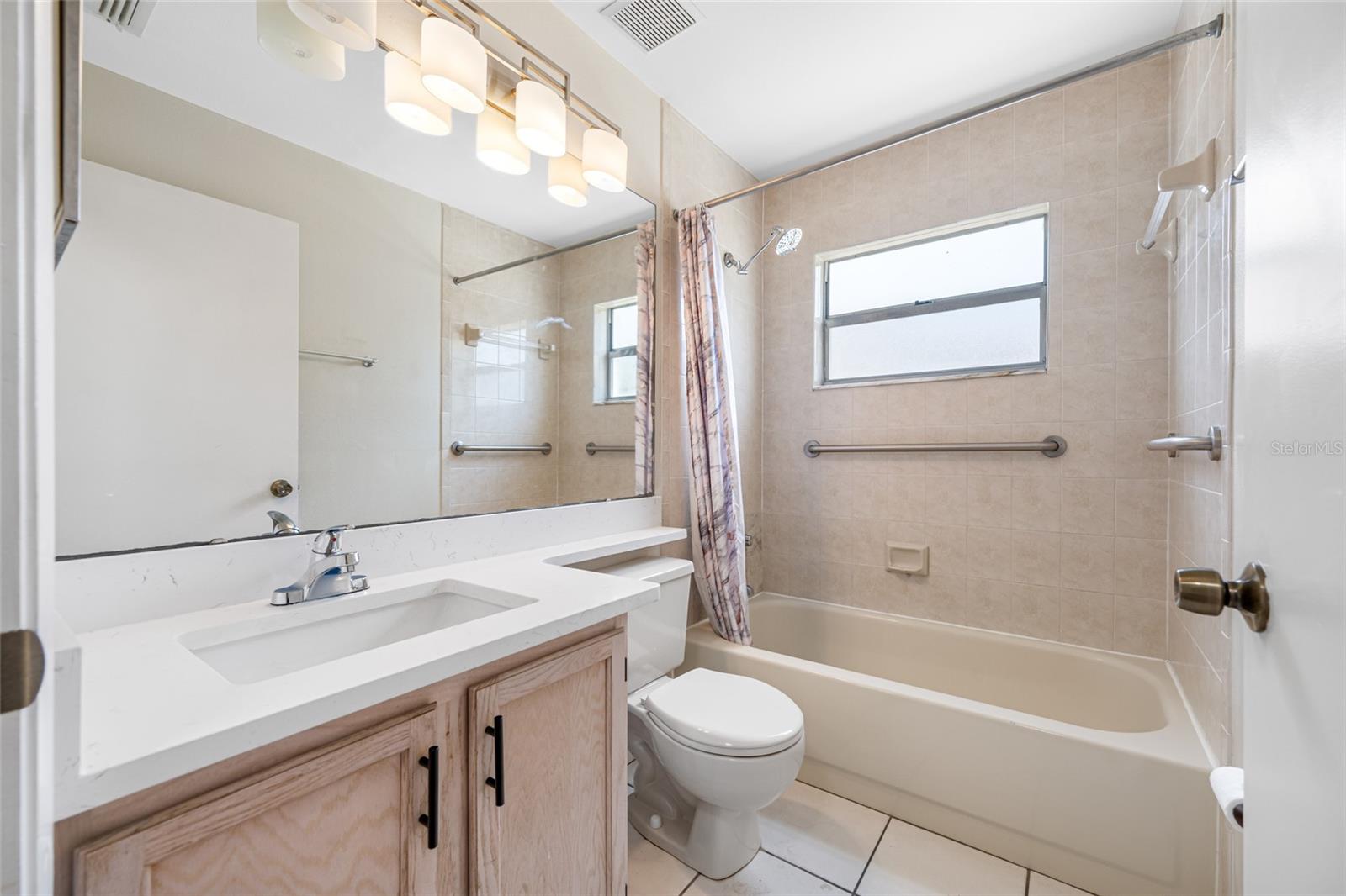 709 47TH ST E, BRADENTON, FL, 34208