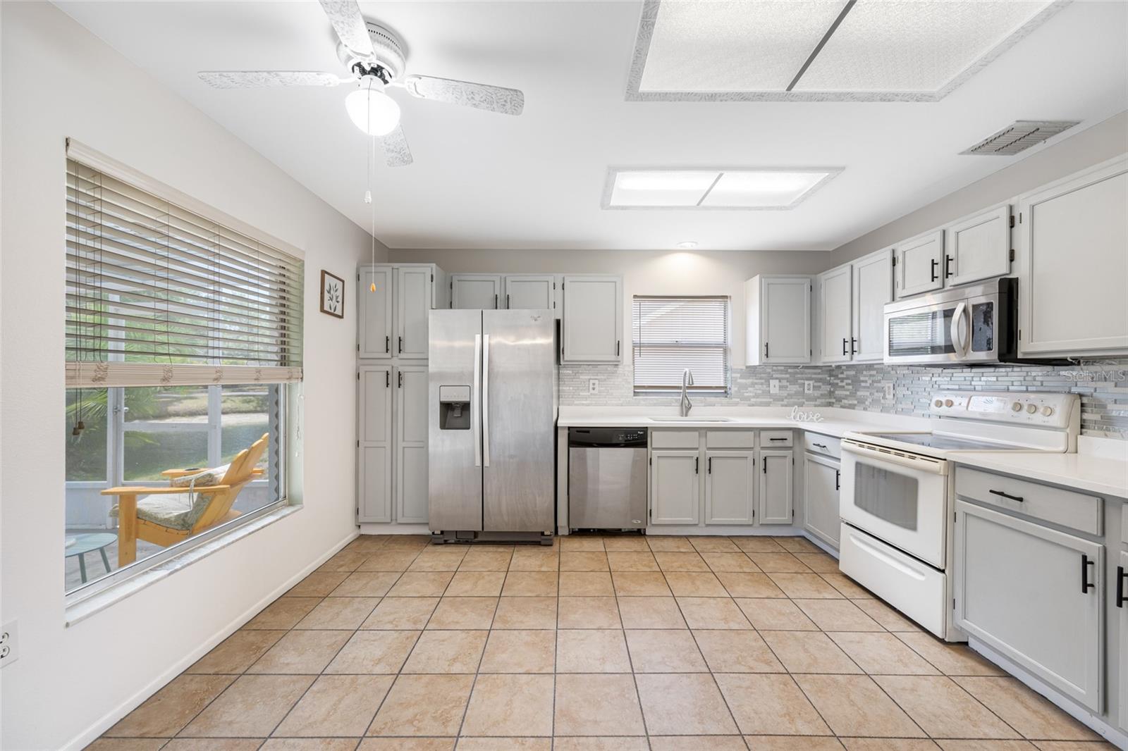 709 47TH ST E, BRADENTON, FL, 34208