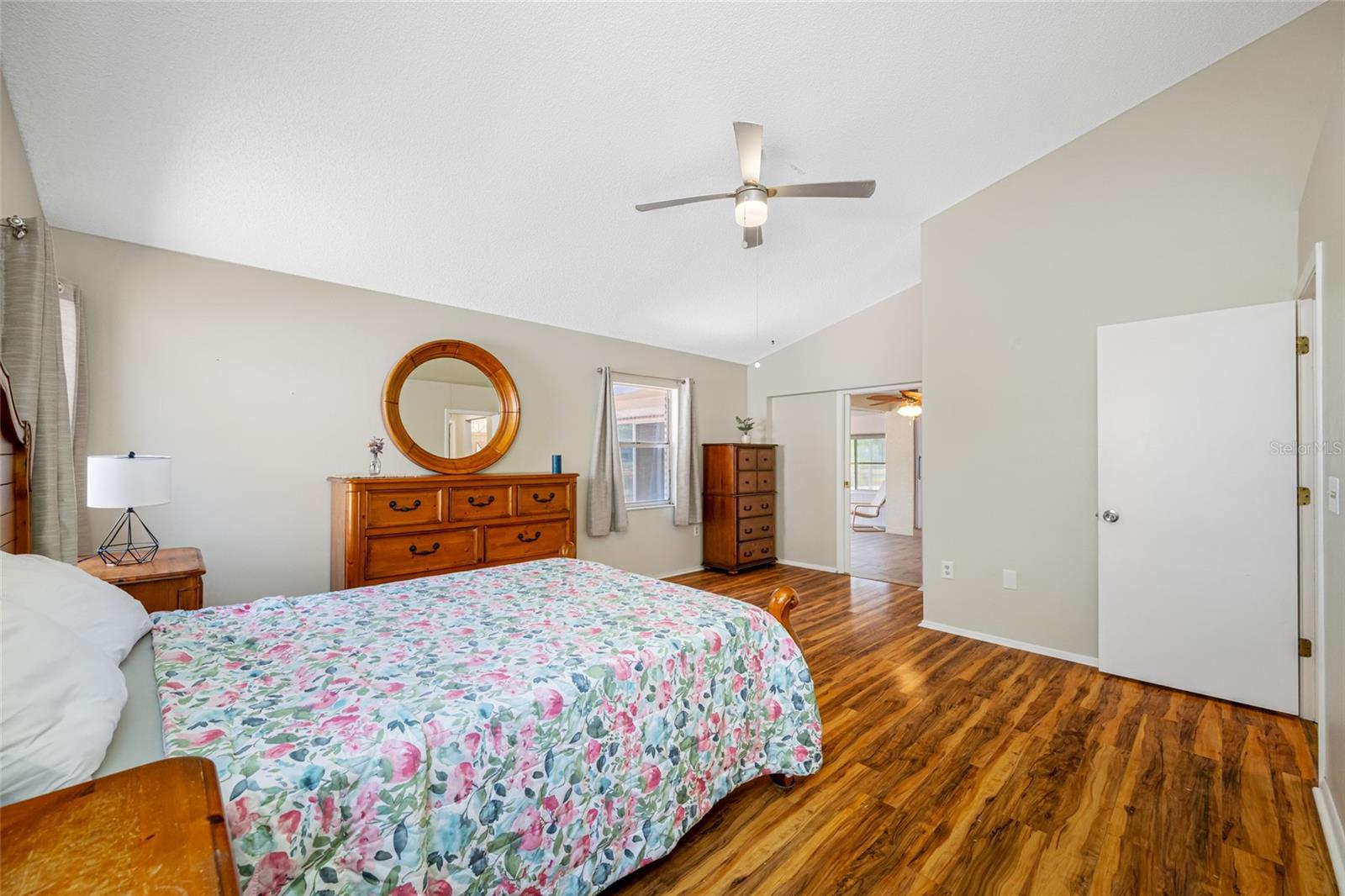 709 47TH ST E, BRADENTON, FL, 34208