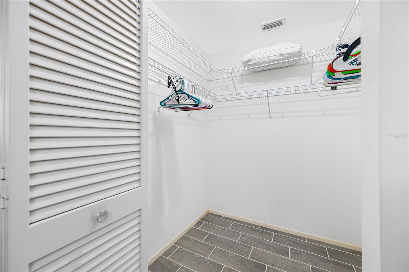 709 47TH ST E, BRADENTON, FL, 34208