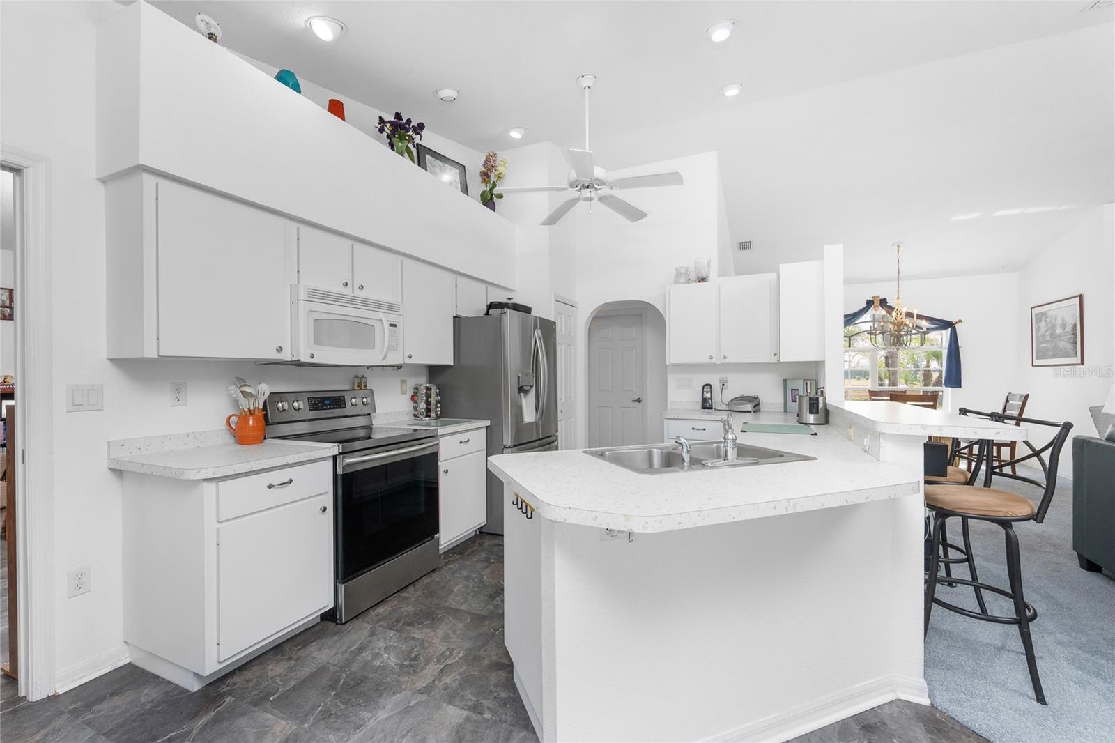 311 BOUNDARY BLVD, ROTONDA WEST, FL, 33947