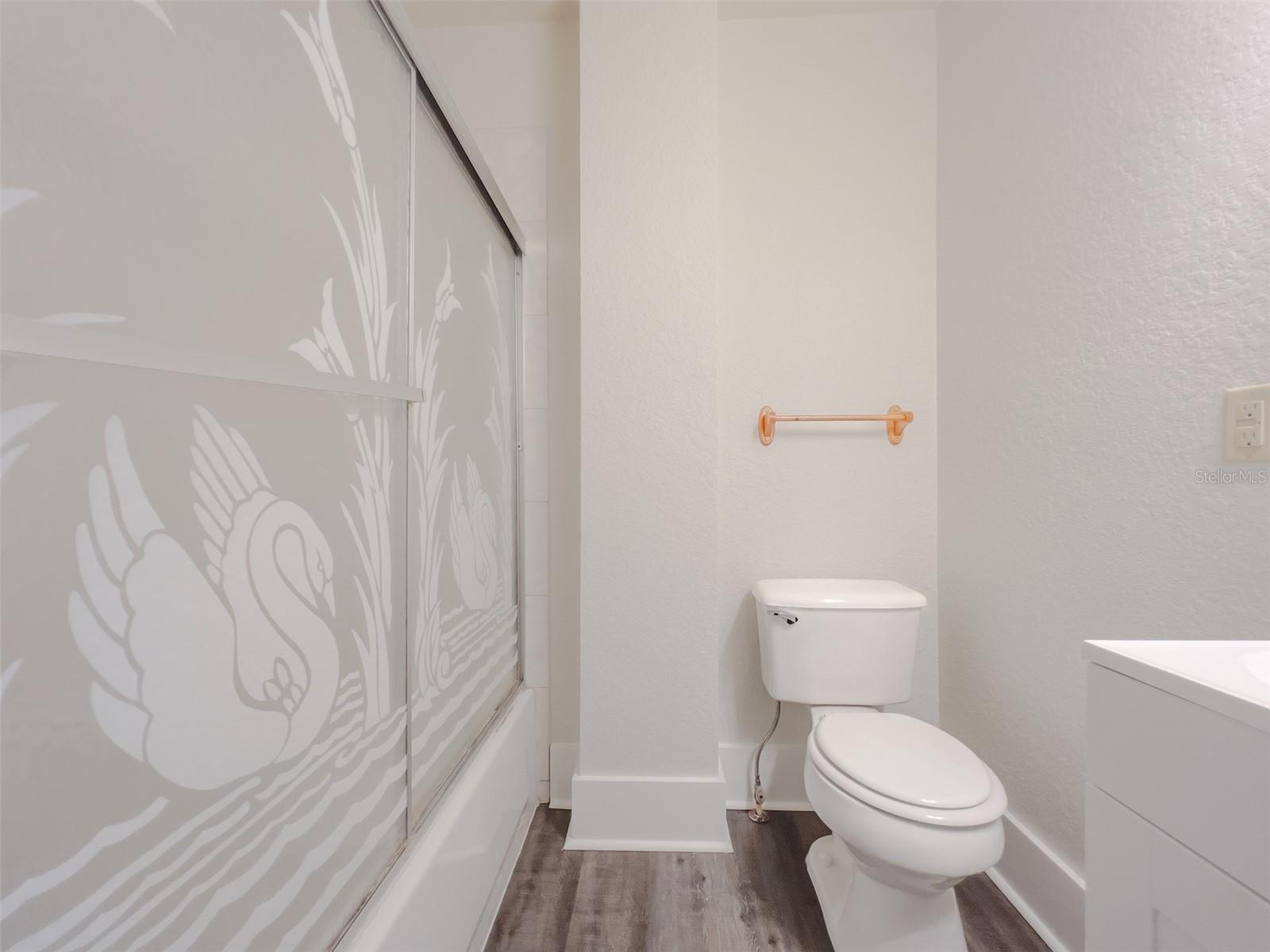 11 N. CENTRAL AVE #306, UMATILLA, FL, 32784