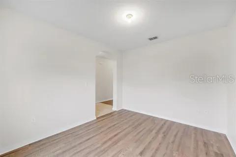 724 LAKE CUMMINGS BLVD, LAKE ALFRED, FL, 33850