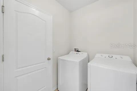 724 LAKE CUMMINGS BLVD, LAKE ALFRED, FL, 33850