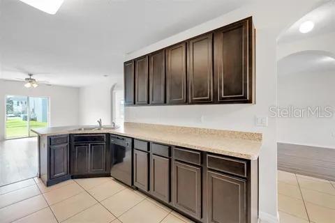 724 LAKE CUMMINGS BLVD, LAKE ALFRED, FL, 33850